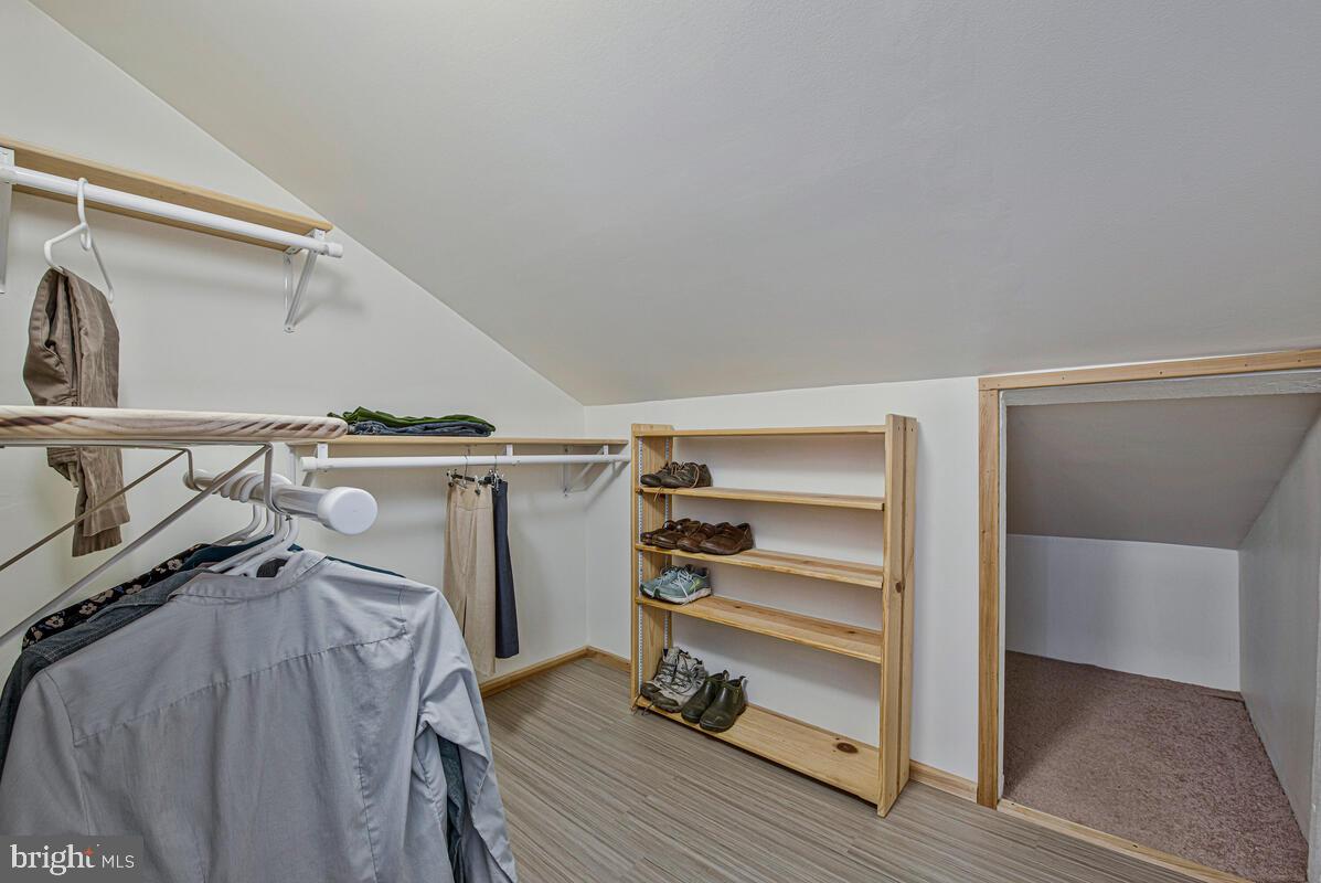 HYATTSVILLE HILLS - Residential