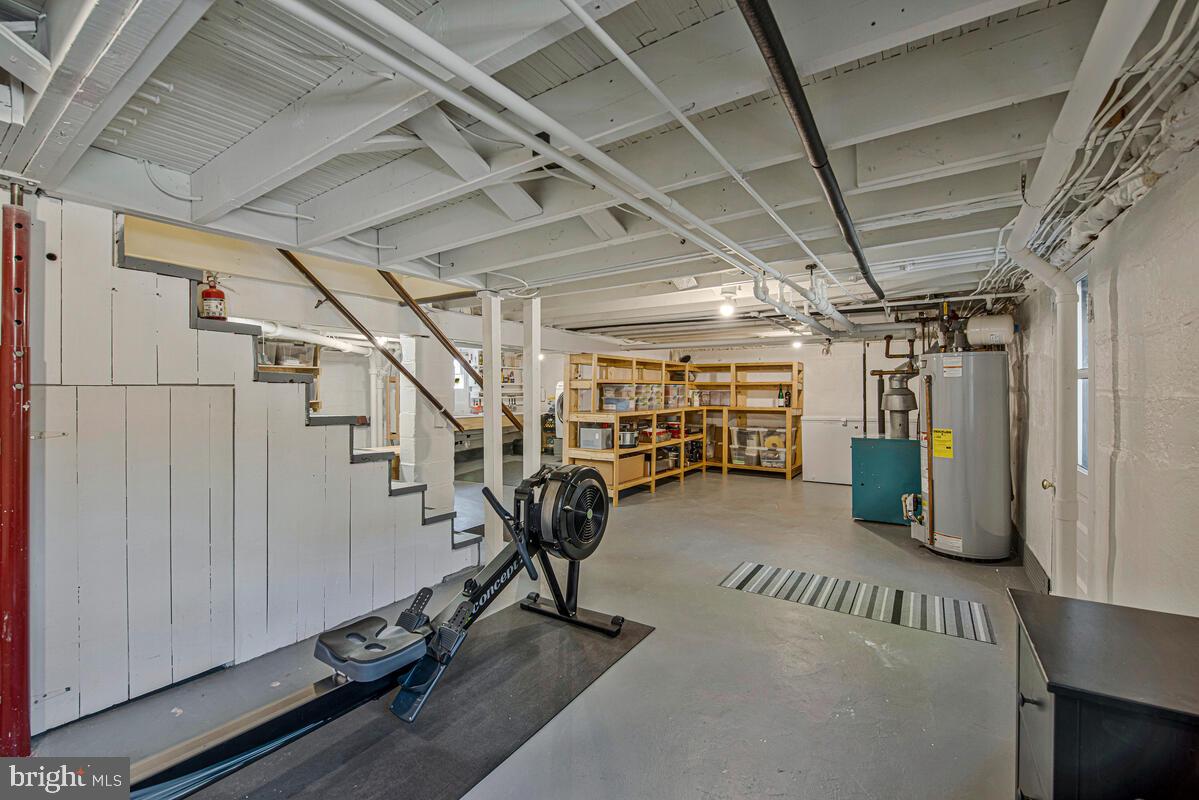 HYATTSVILLE HILLS - Residential