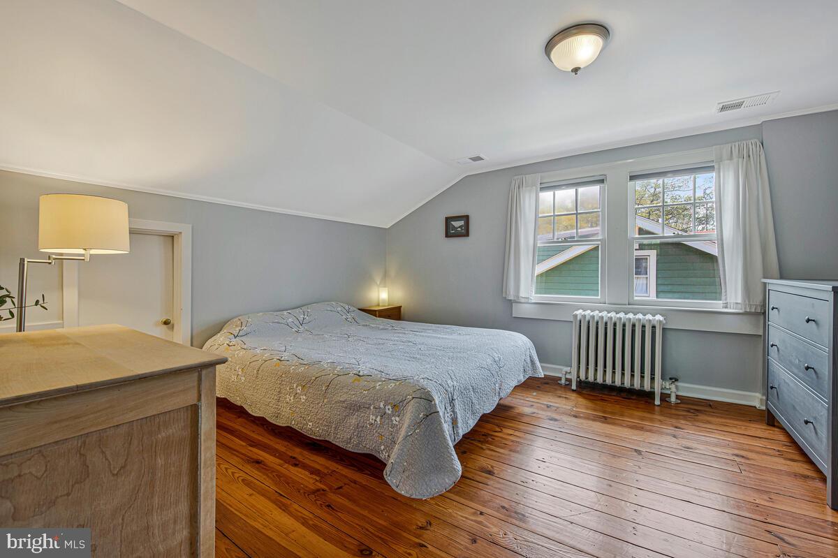 HYATTSVILLE HILLS - Residential