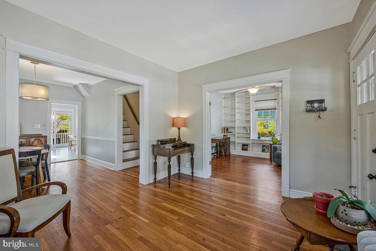 HYATTSVILLE HILLS - Residential