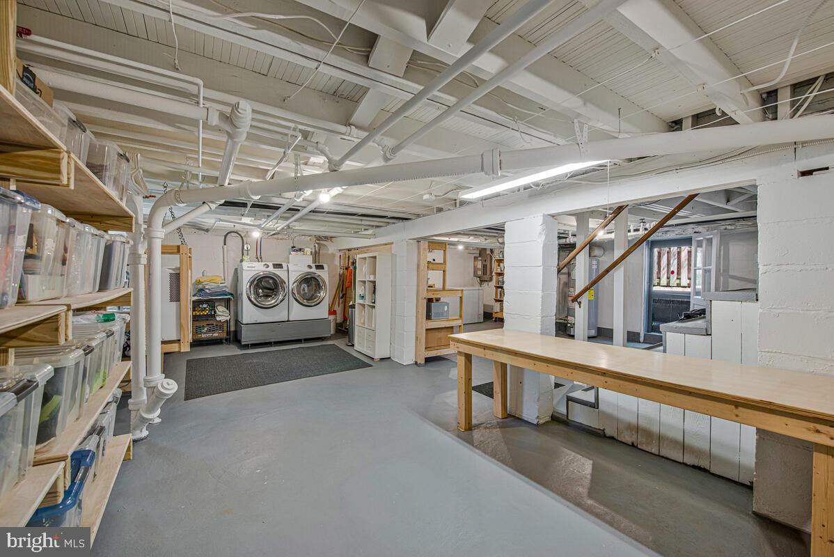 HYATTSVILLE HILLS - Residential