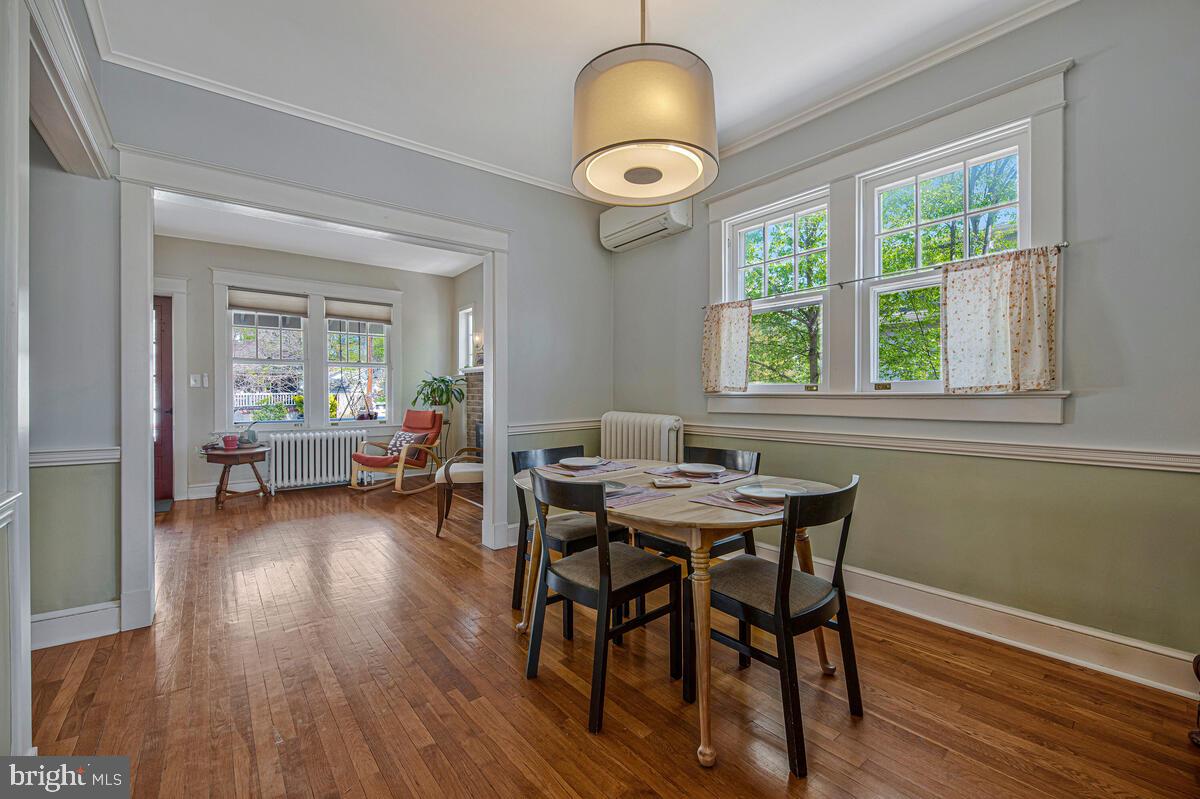 HYATTSVILLE HILLS - Residential