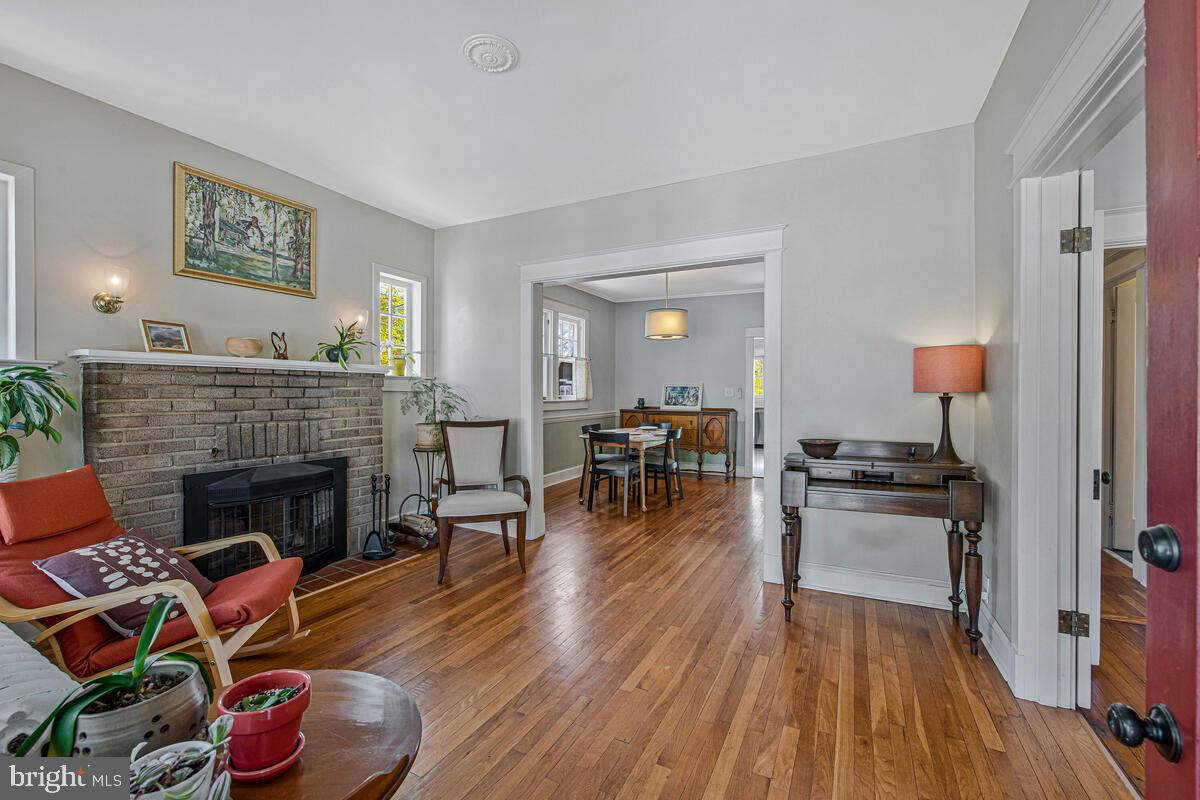 HYATTSVILLE HILLS - Residential