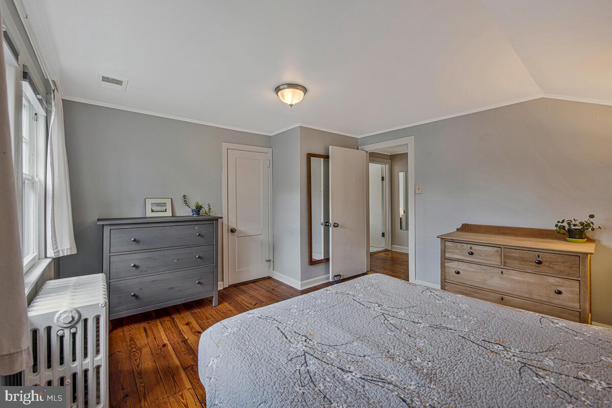 HYATTSVILLE HILLS - Residential