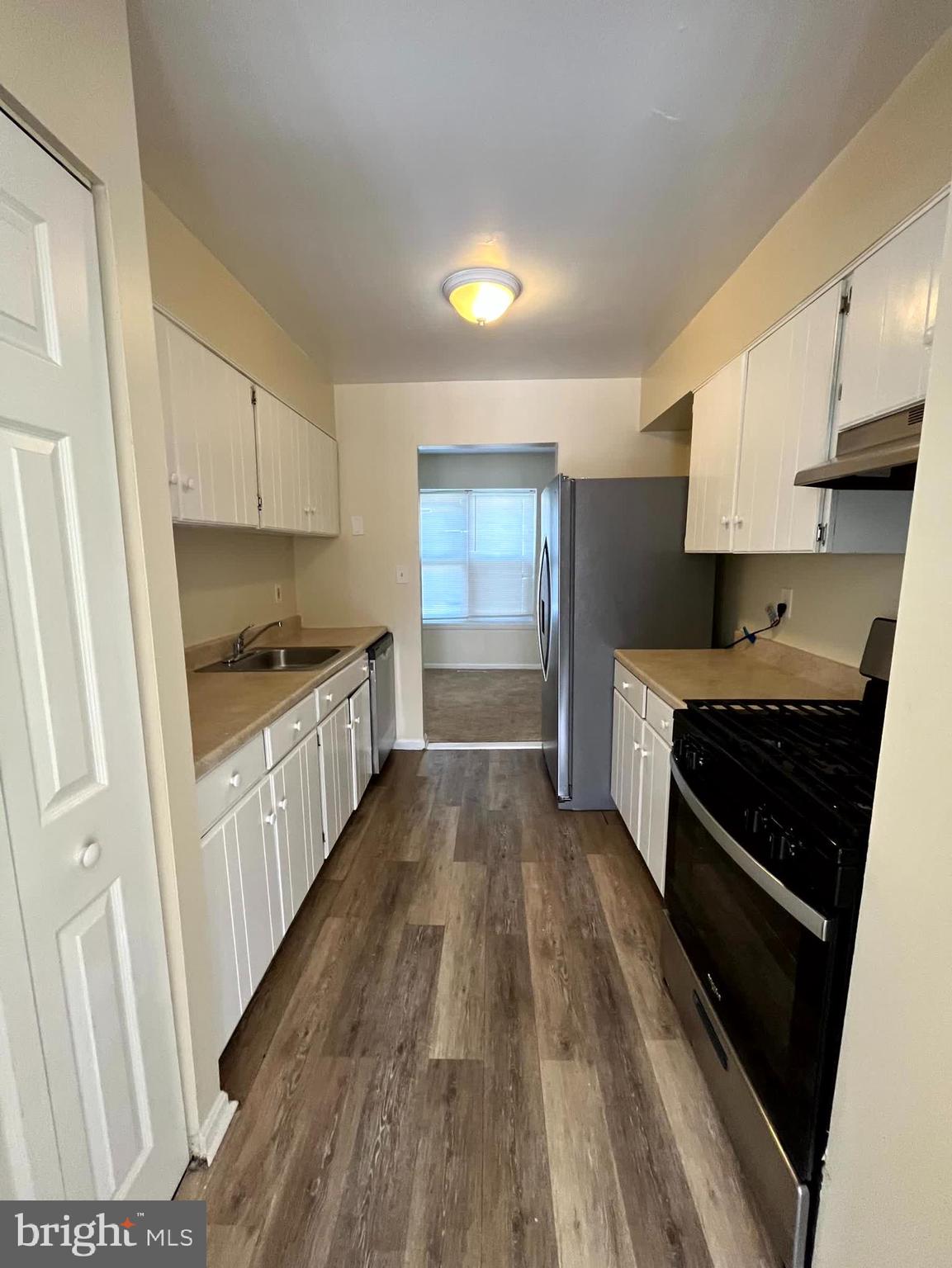 QUAIL MEADOWS TOWNHOUSES - Residential