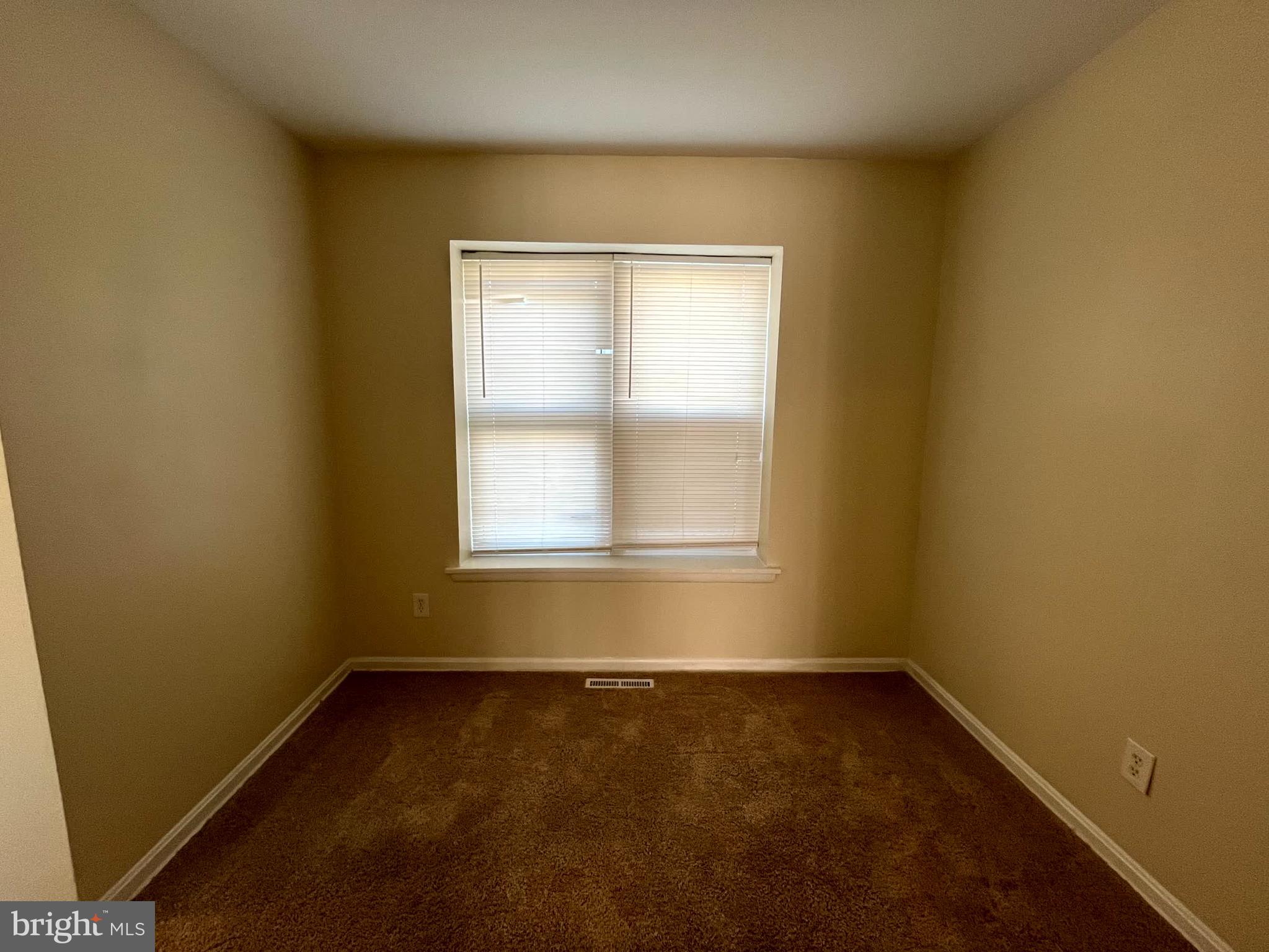 QUAIL MEADOWS TOWNHOUSES - Residential