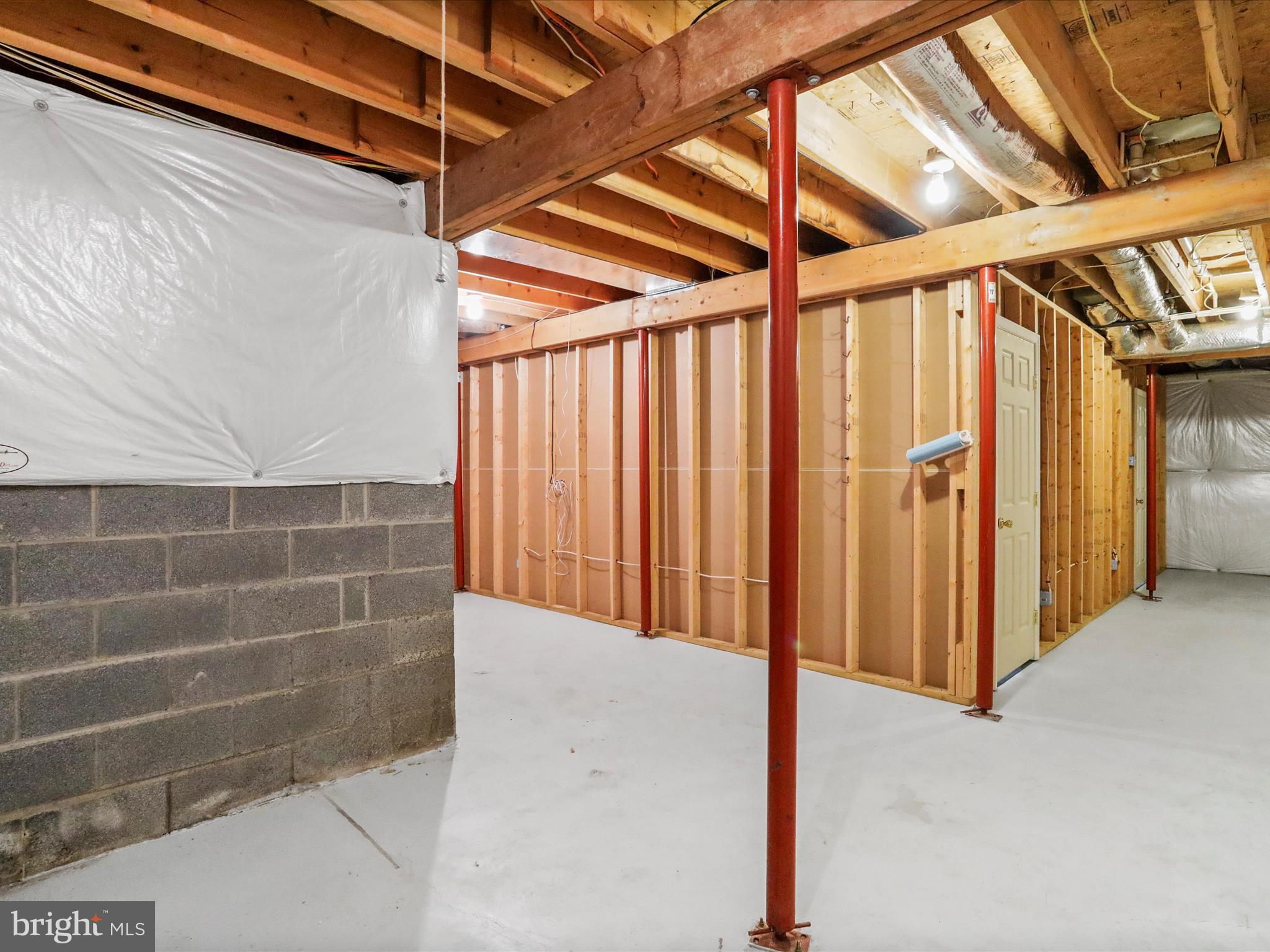 LITTLE CREEK - Residential