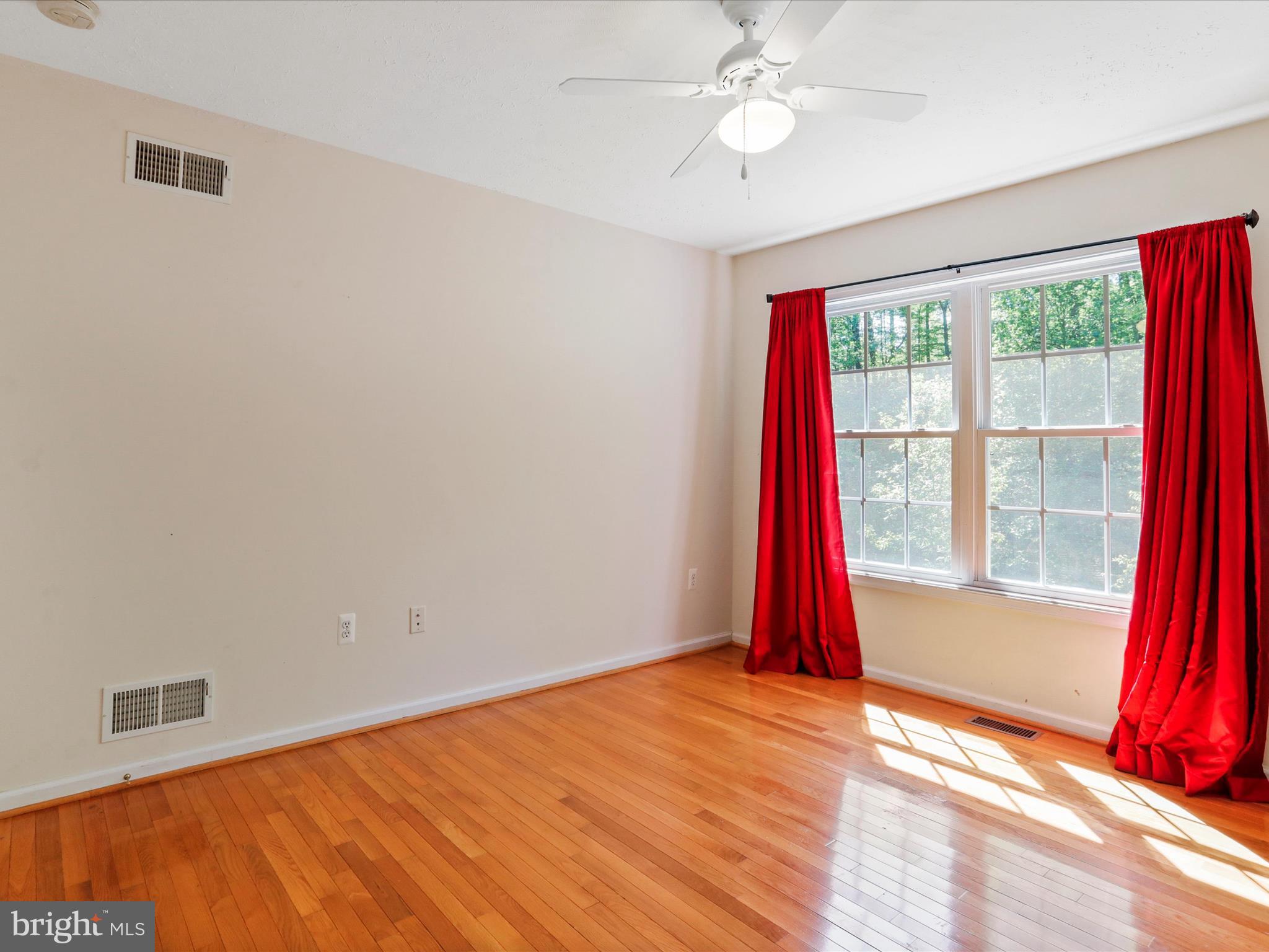 LITTLE CREEK - Residential