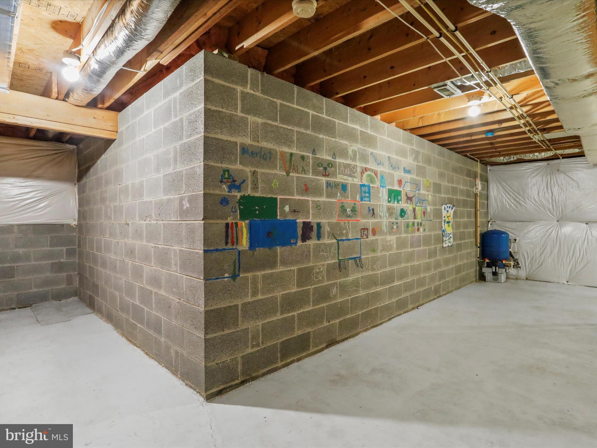 LITTLE CREEK - Residential