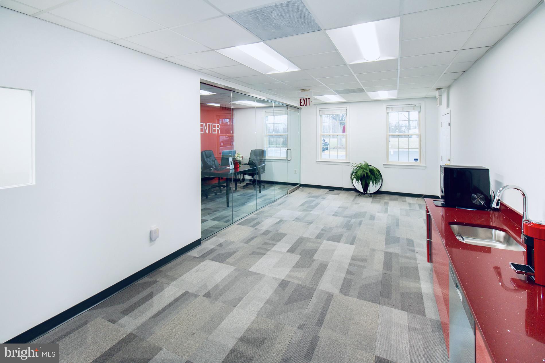 PATRIOT SQUARE - Commercial Lease