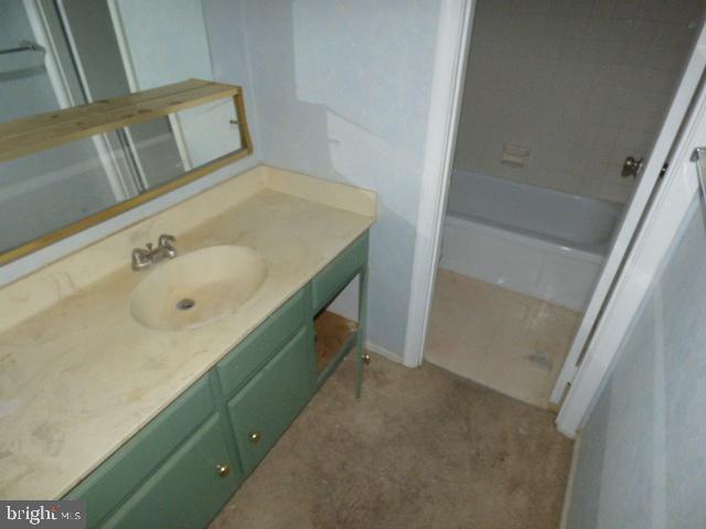 WOODCREST - Residential