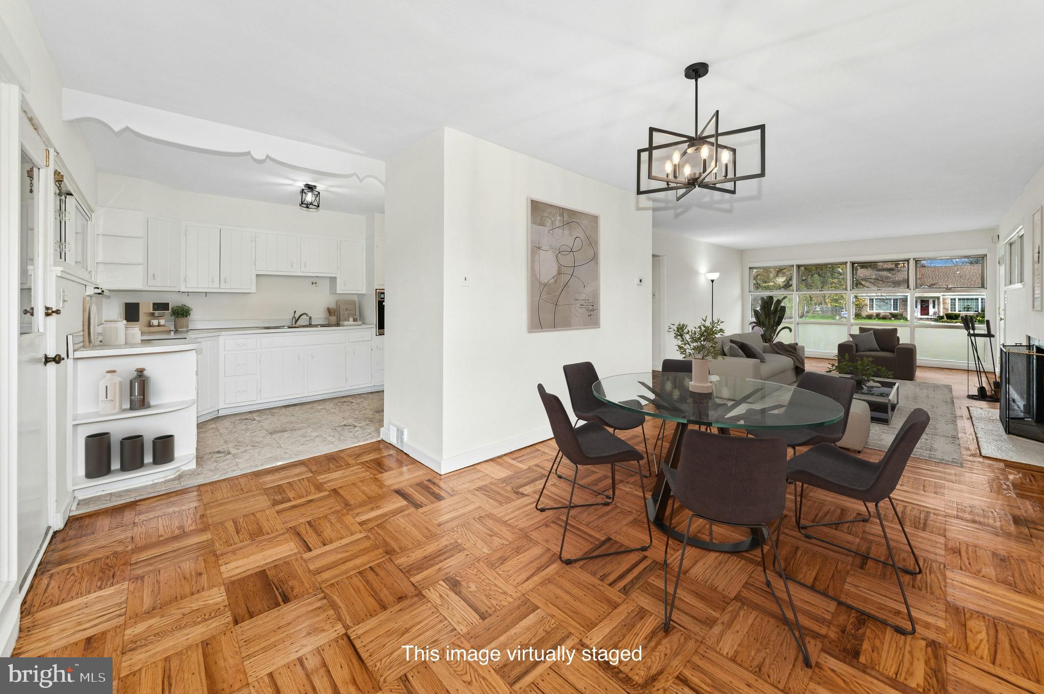 MEADOW BROOK - Residential