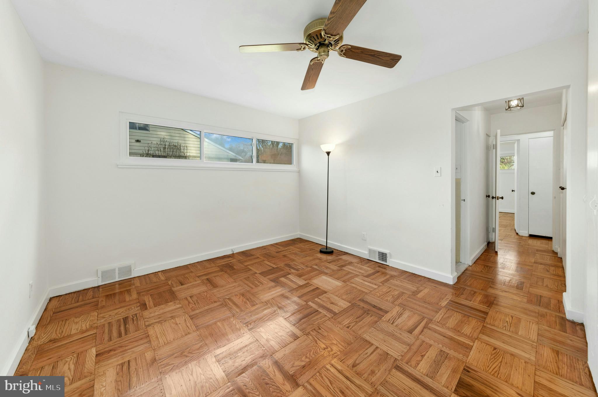 MEADOW BROOK - Residential