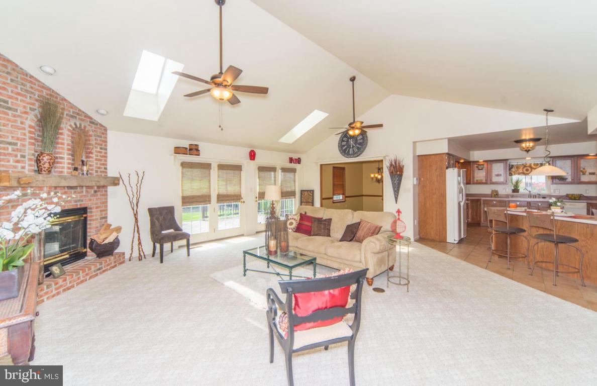 LITITZ/ROTHSVILLE - Residential