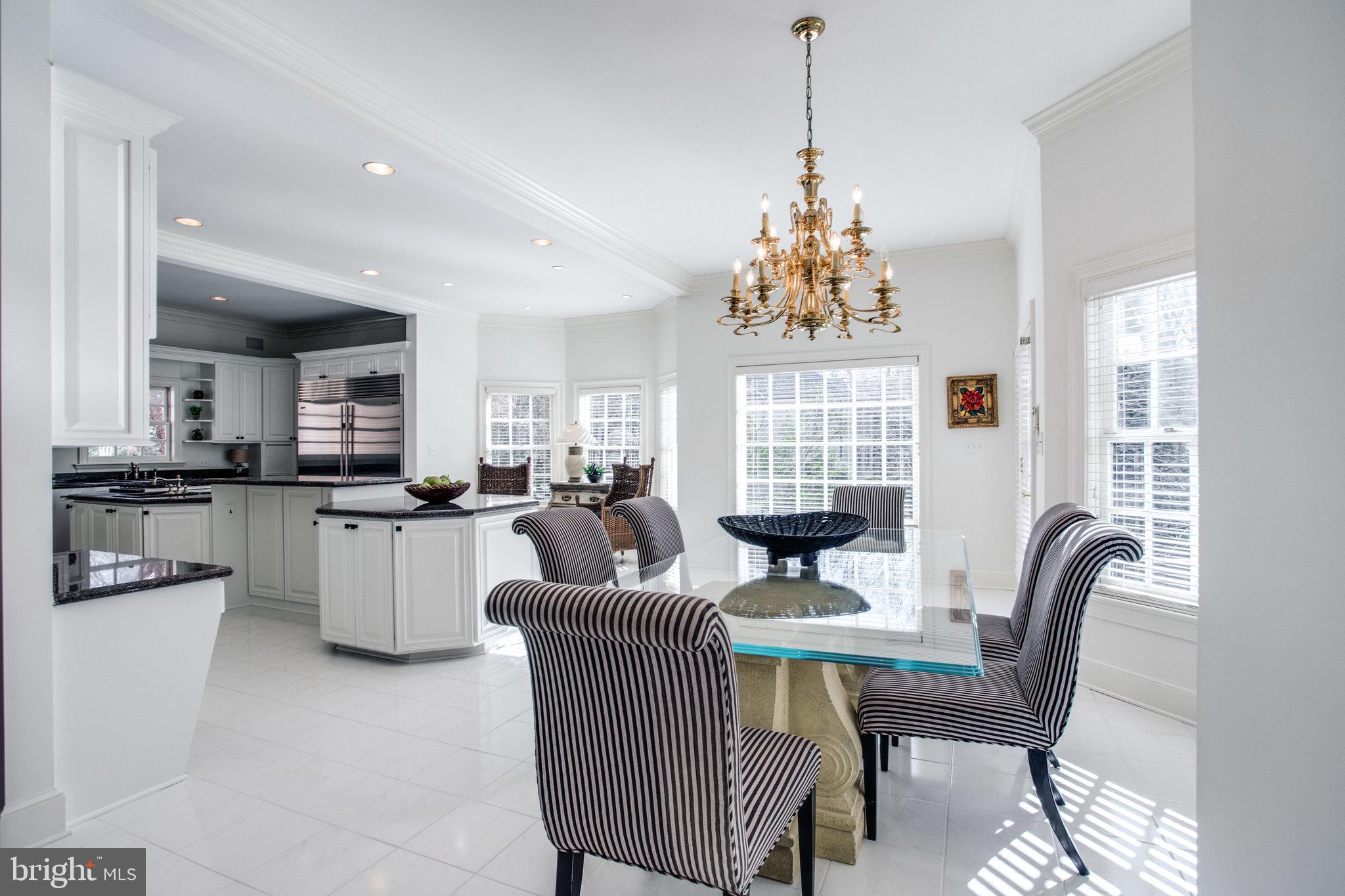 FALCON RIDGE - Residential