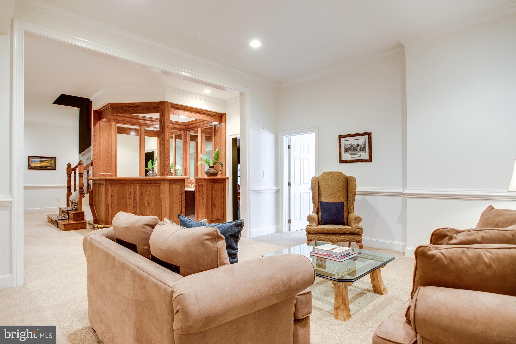 FALCON RIDGE - Residential