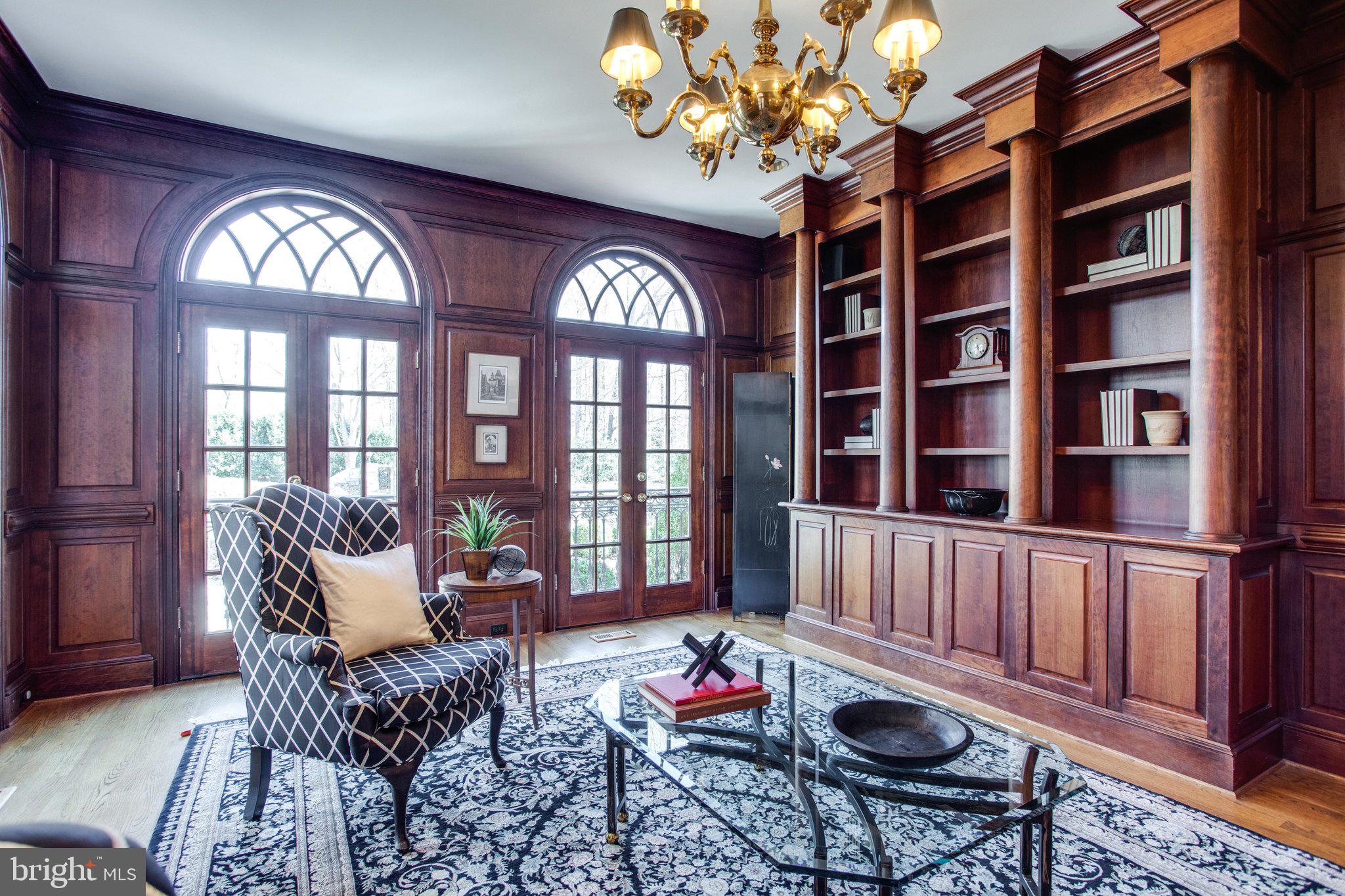 FALCON RIDGE - Residential