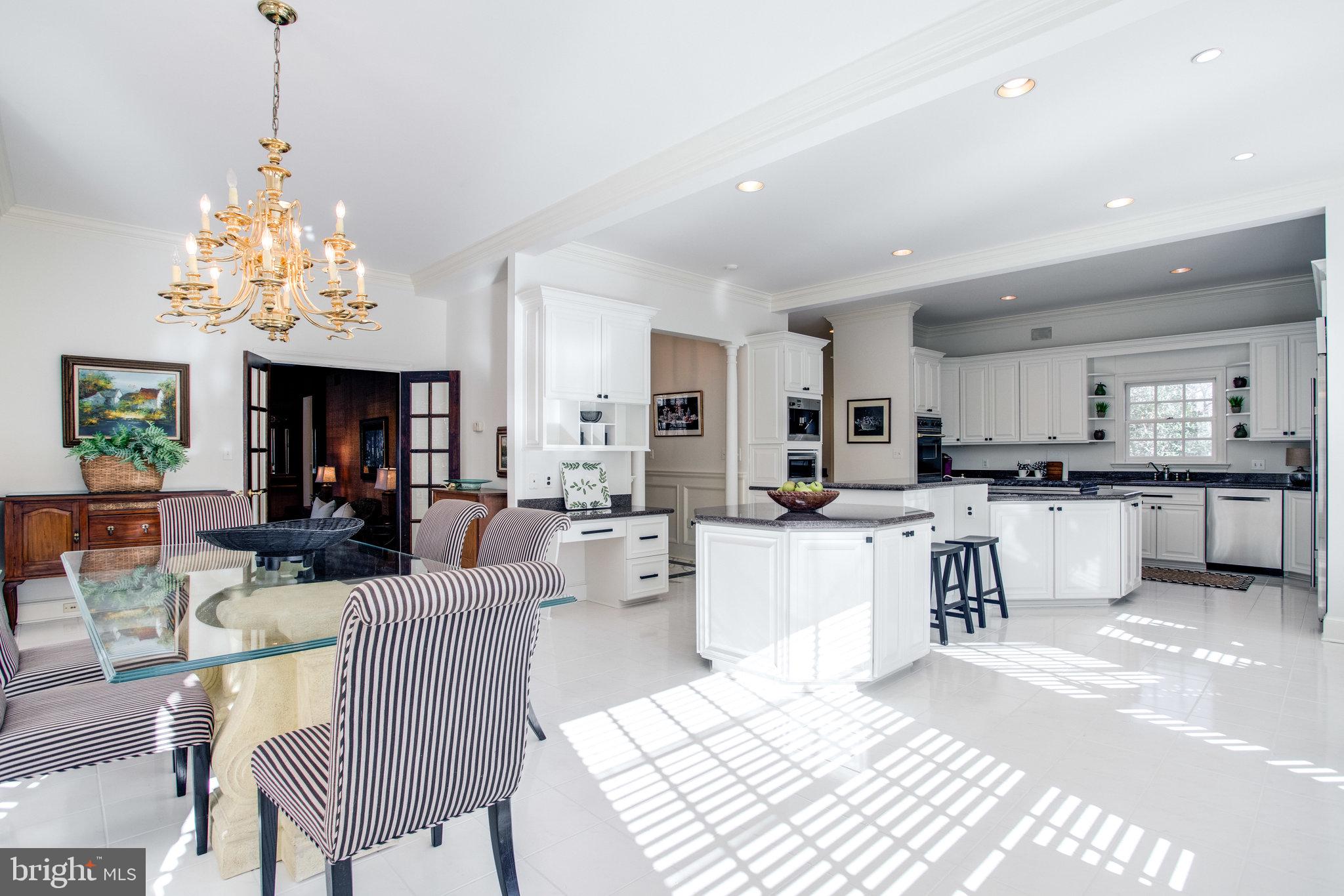 FALCON RIDGE - Residential