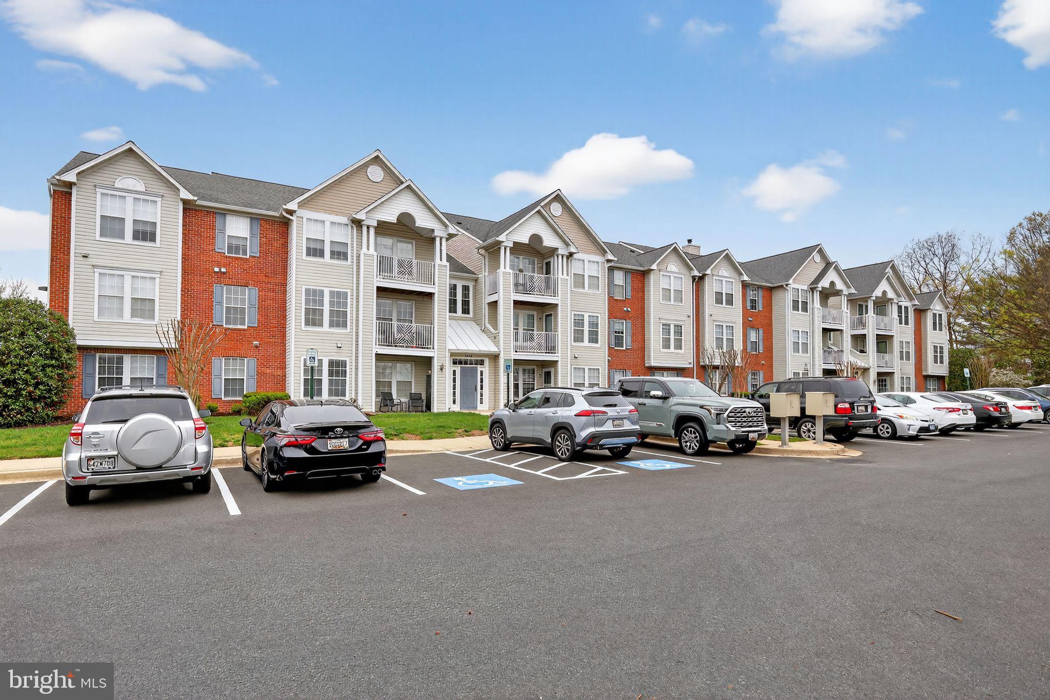 CHESTNUT GABLE - Residential