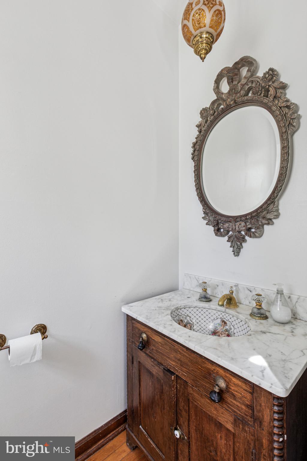 GLADWYNE - Residential Lease