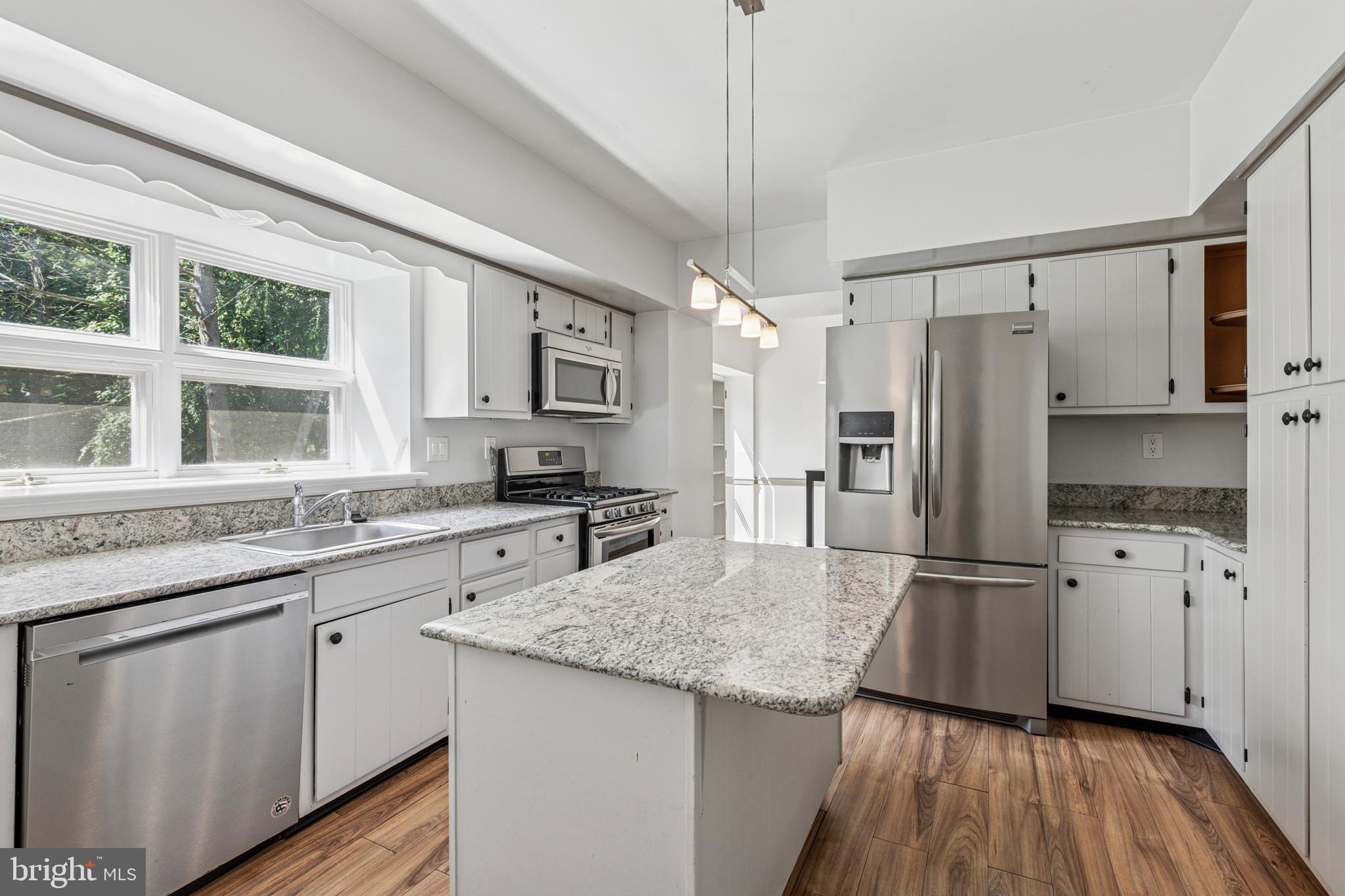 GLADWYNE - Residential Lease