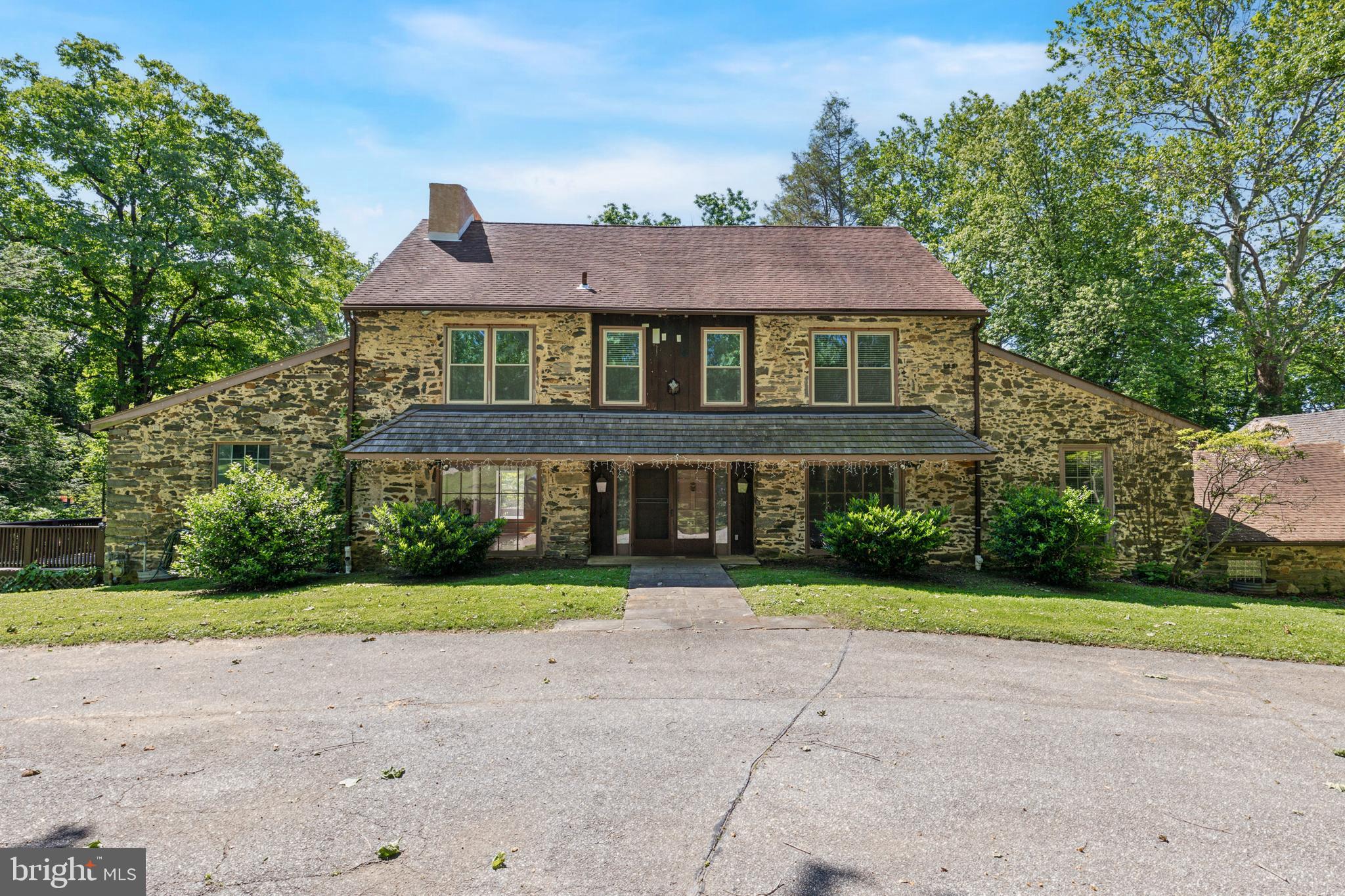 GLADWYNE - Residential Lease