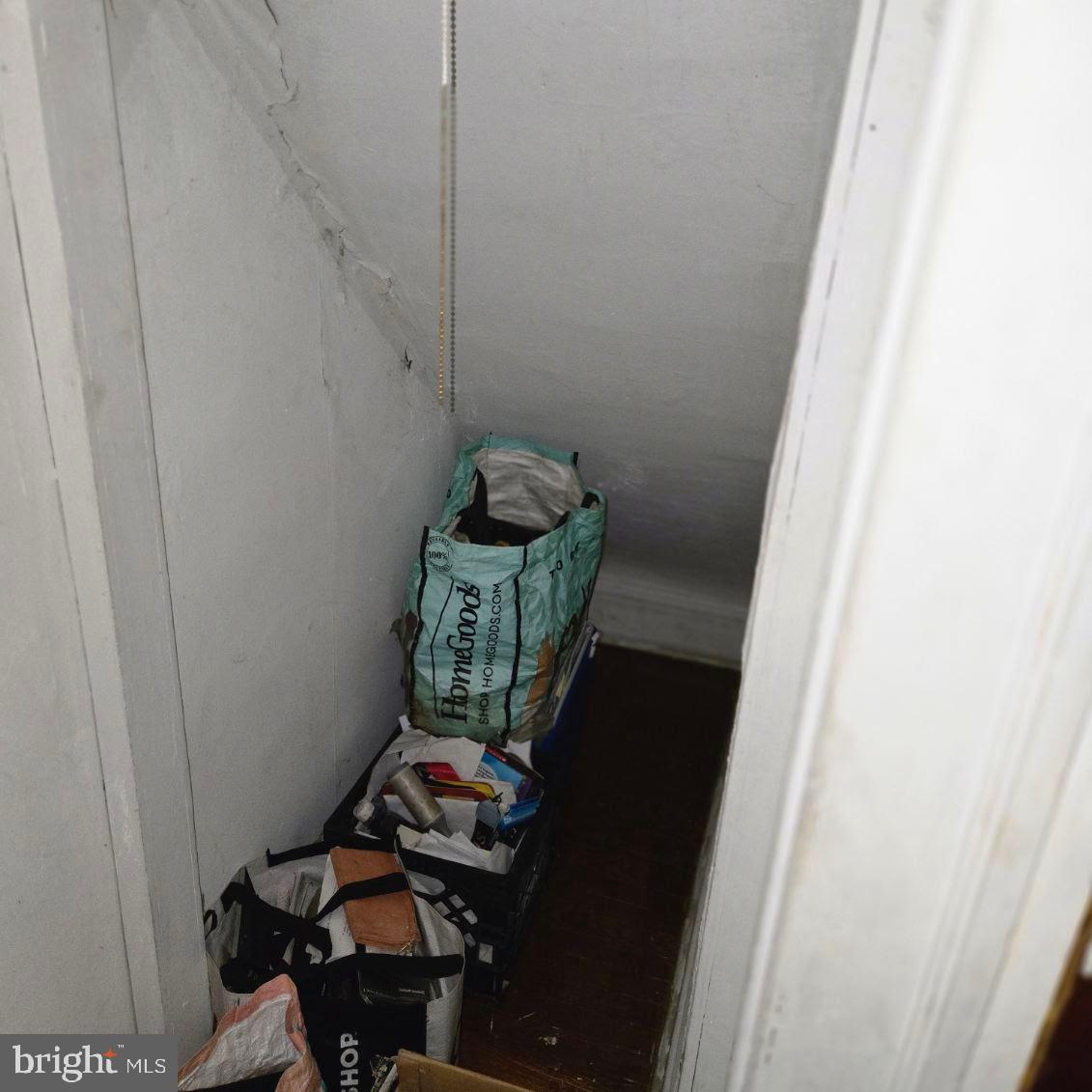 FRANKFORD - Residential