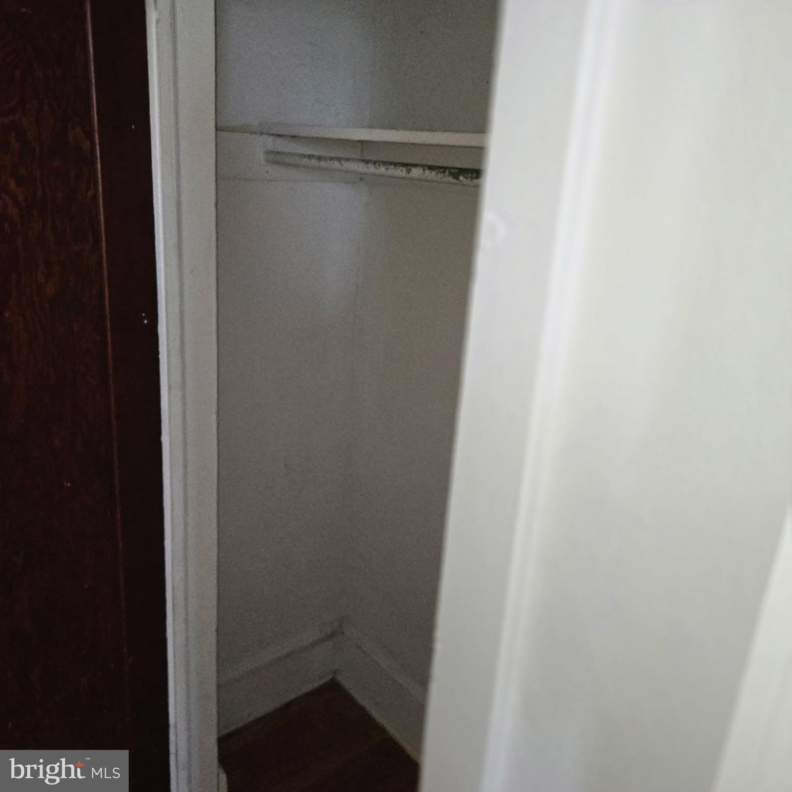 FRANKFORD - Residential