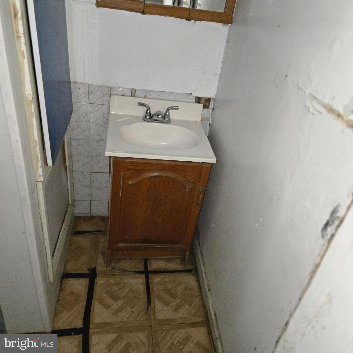 FRANKFORD - Residential