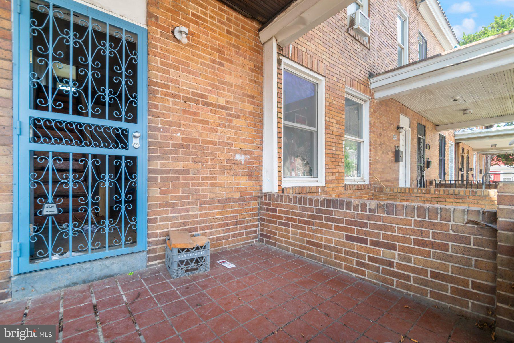 MILL HILL - Residential