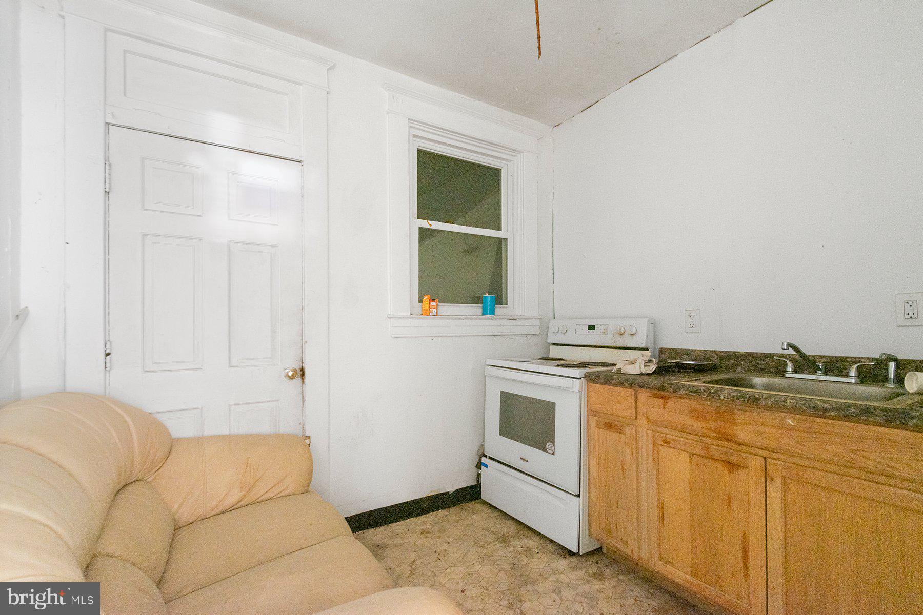 MILL HILL - Residential