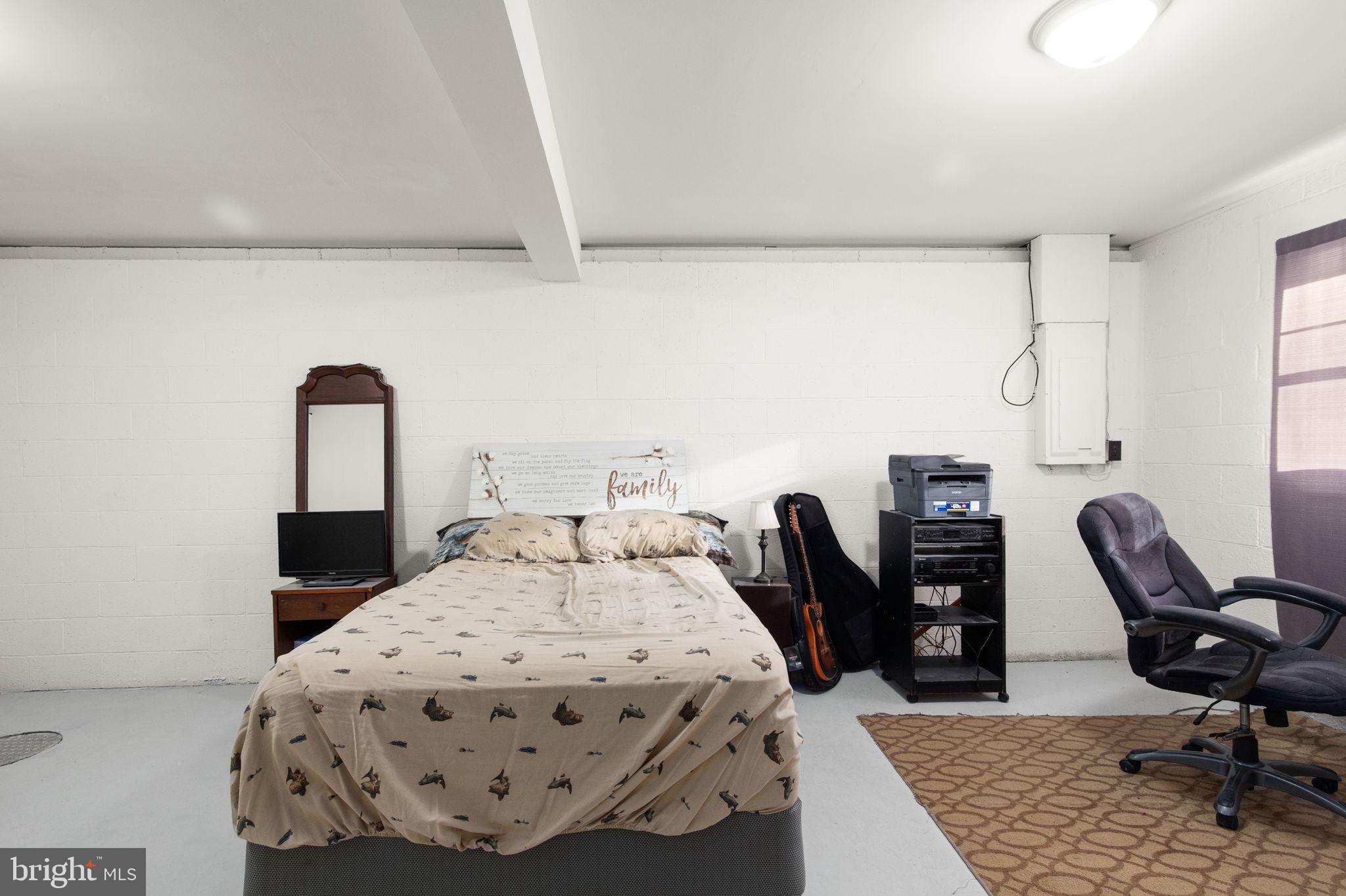 PRINCIPIO HEIGHTS - Residential