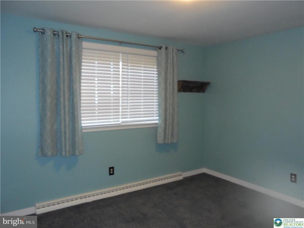 PARKSIDE COURTS - Residential