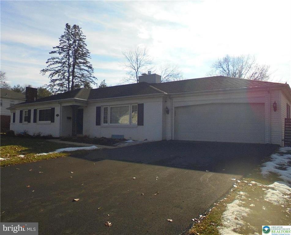 PARKSIDE COURTS - Residential