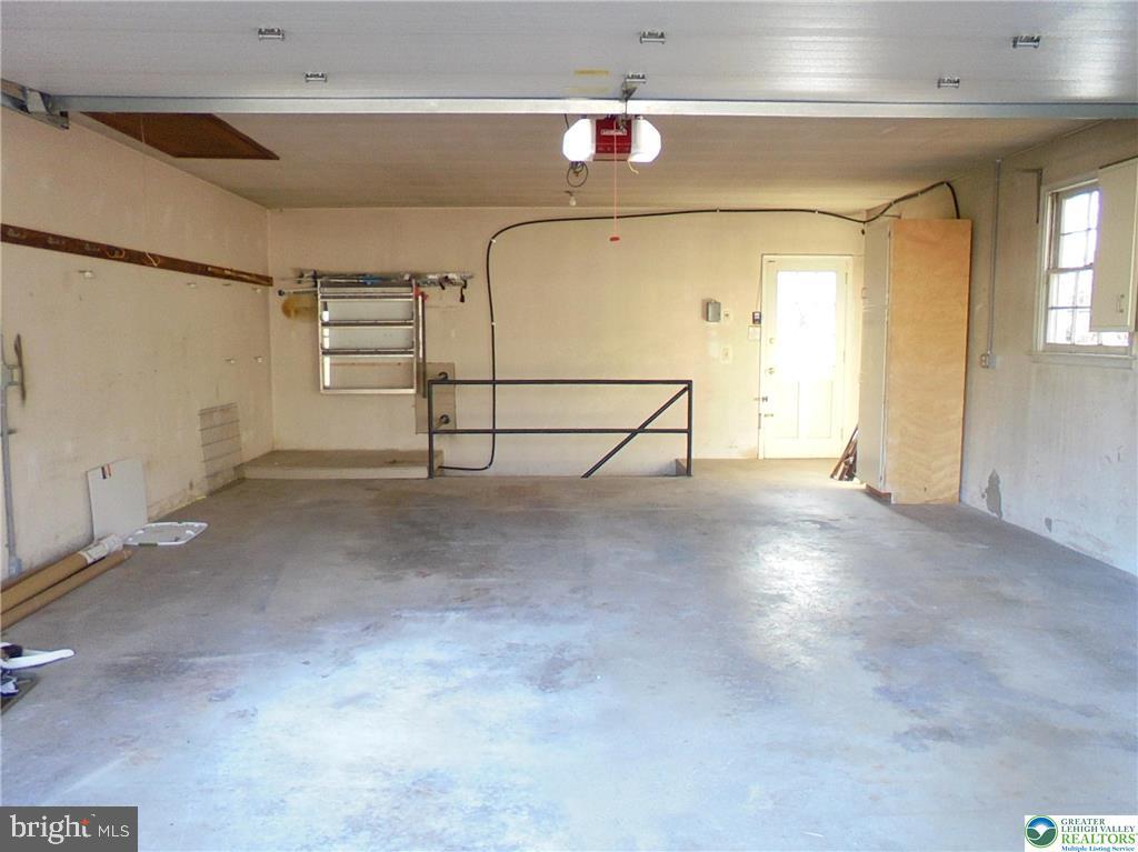 PARKSIDE COURTS - Residential