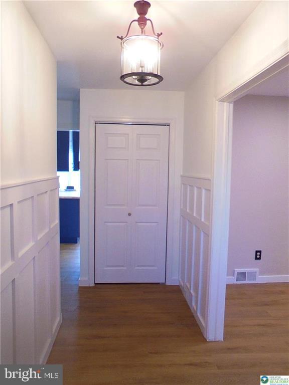 PARKSIDE COURTS - Residential