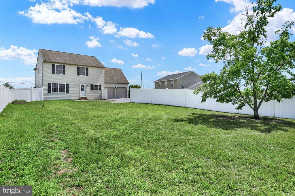 Photo of 1795 CAMPUS RD, ELIZABETHTOWN, PA 17022 (MLS # PALA2038072)