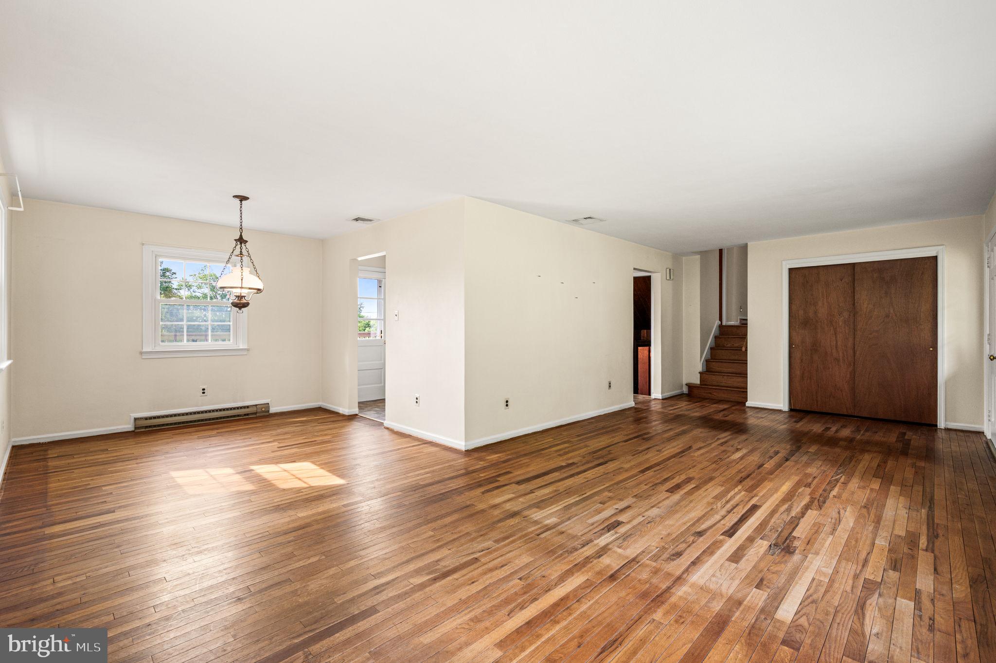 195 PINE DRIVE