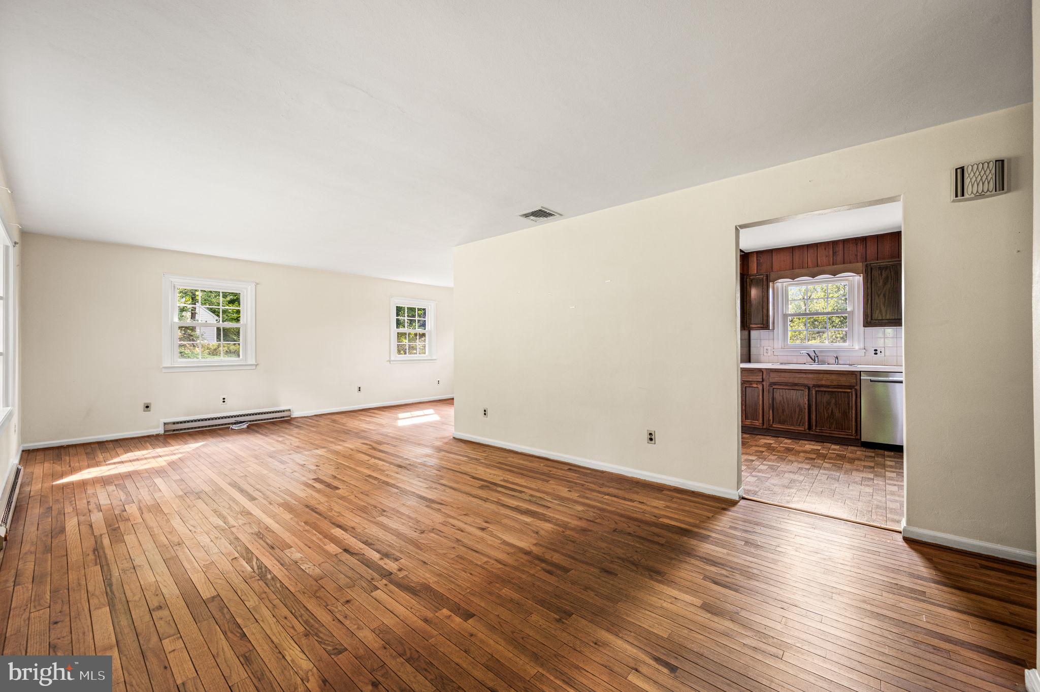 195 PINE DRIVE