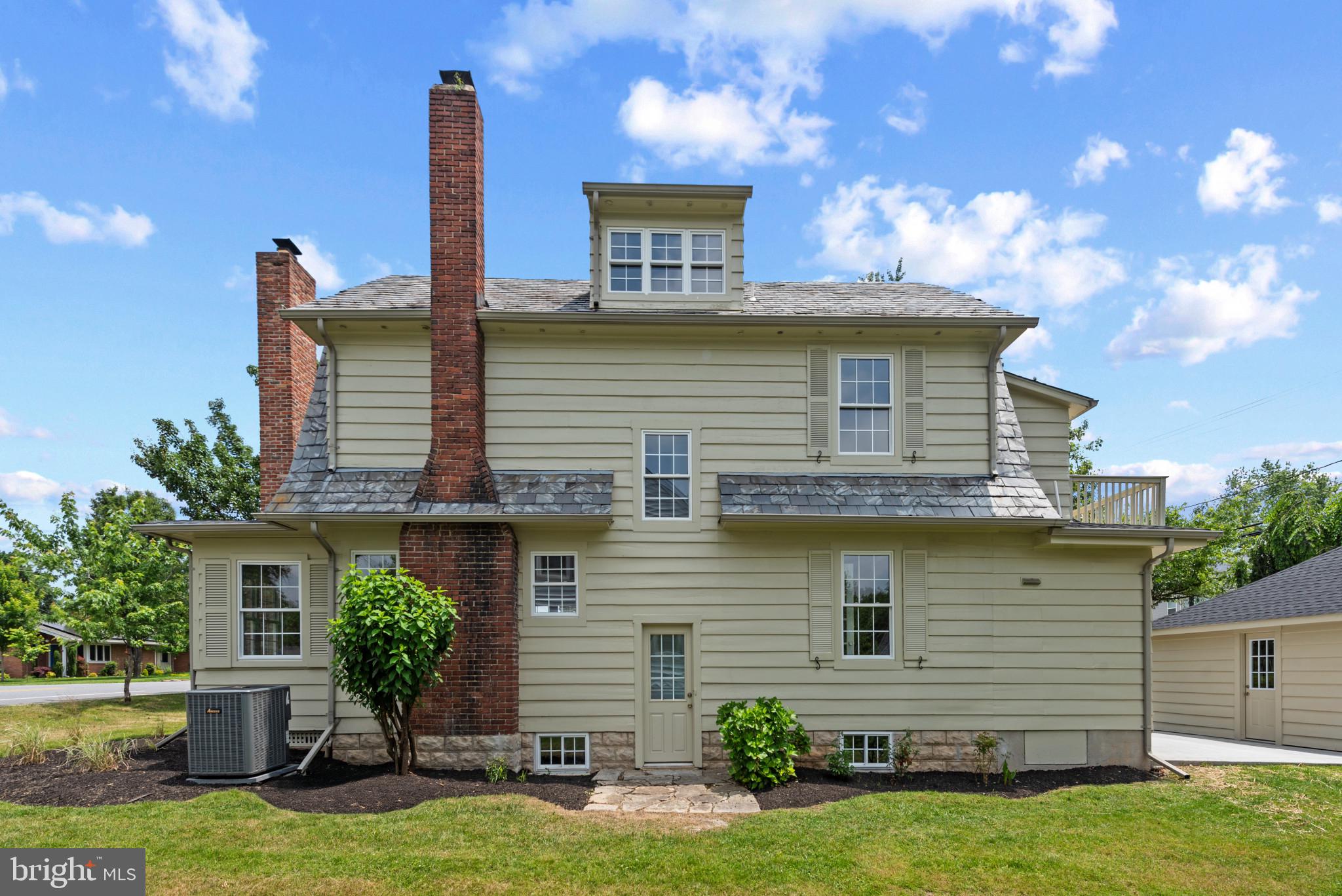 100 HOMEWOOD ROAD