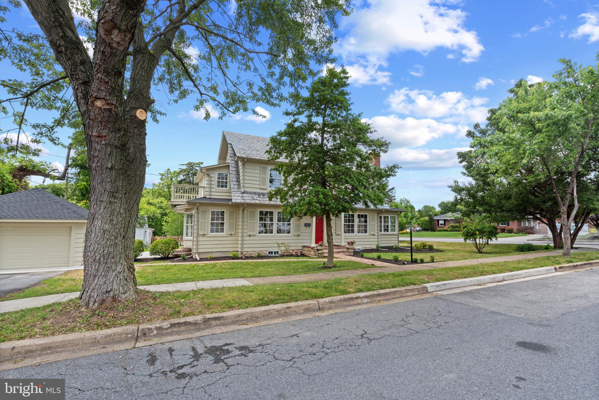 100 HOMEWOOD ROAD