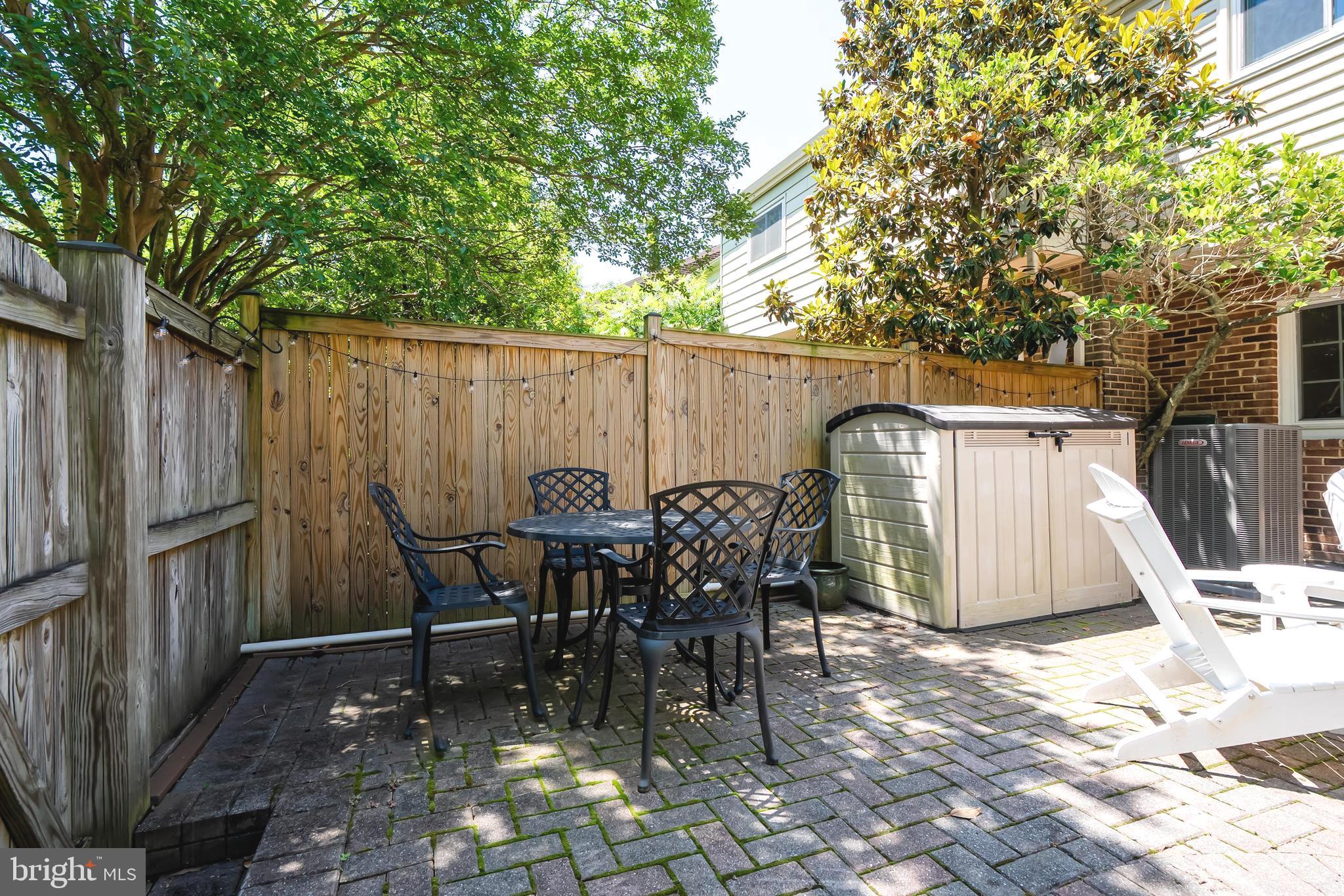 LEEWOOD FOREST - Residential