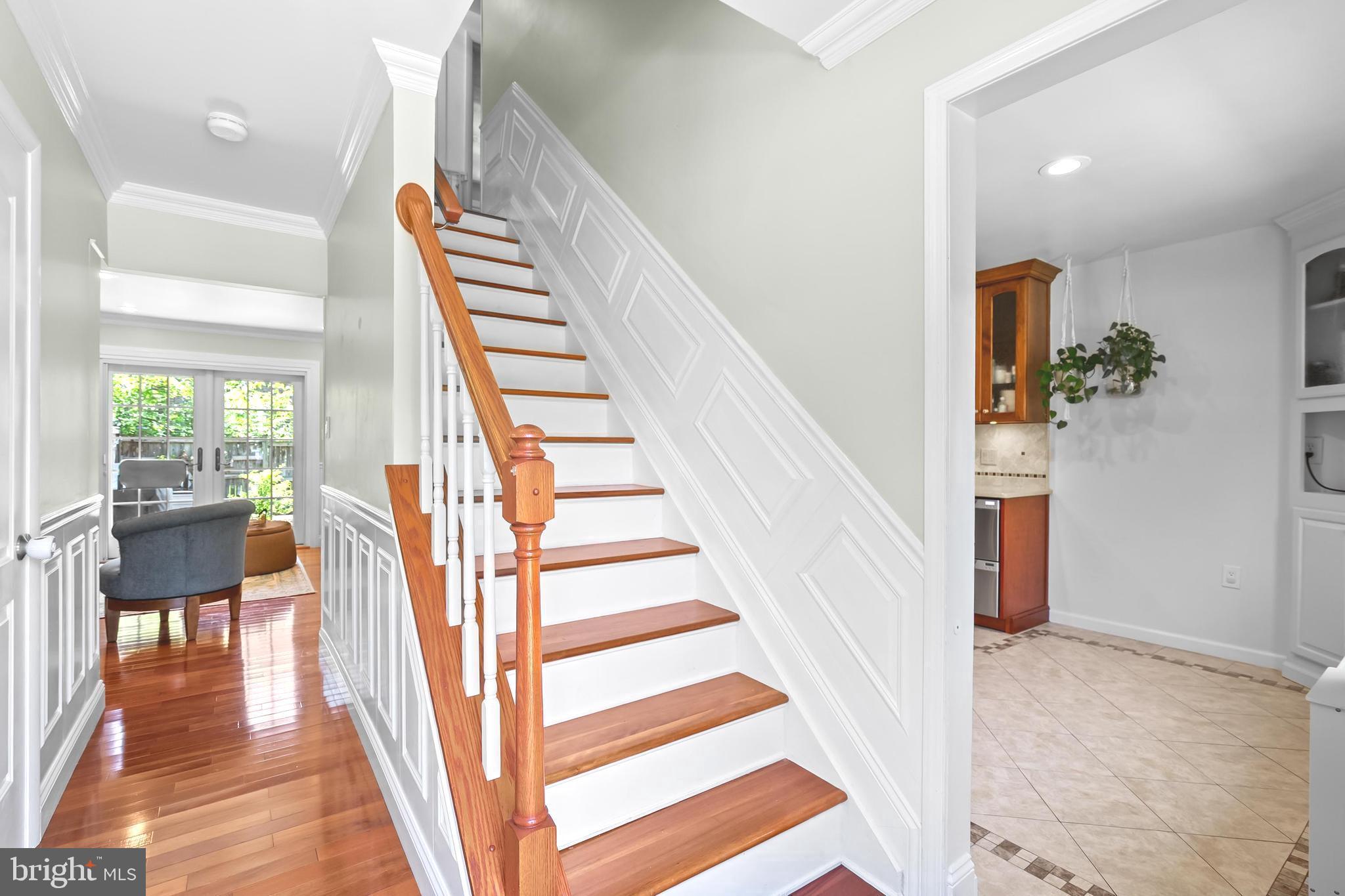 7029 LEEWOOD FOREST DRIVE
