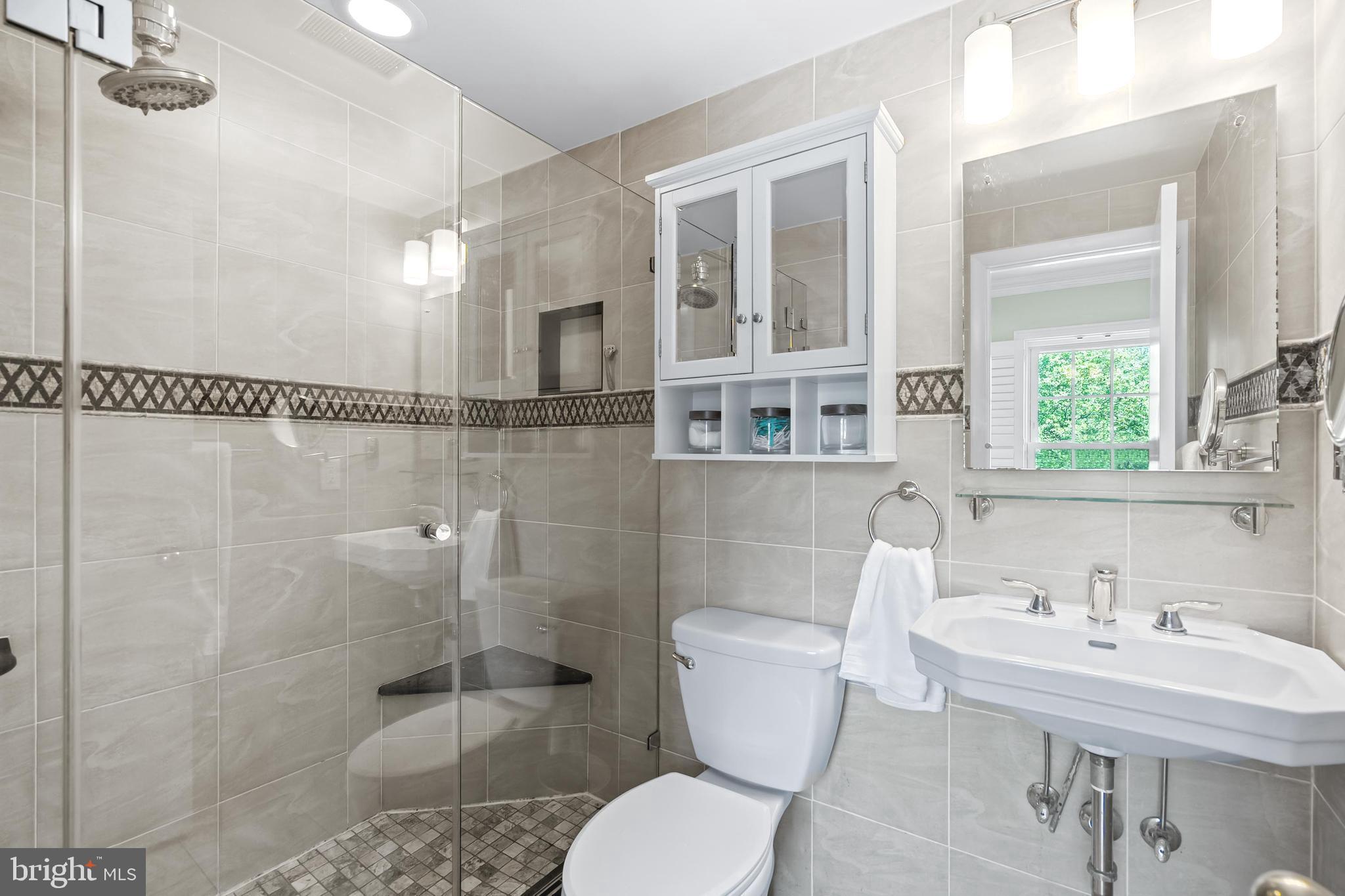 LEEWOOD FOREST - Residential