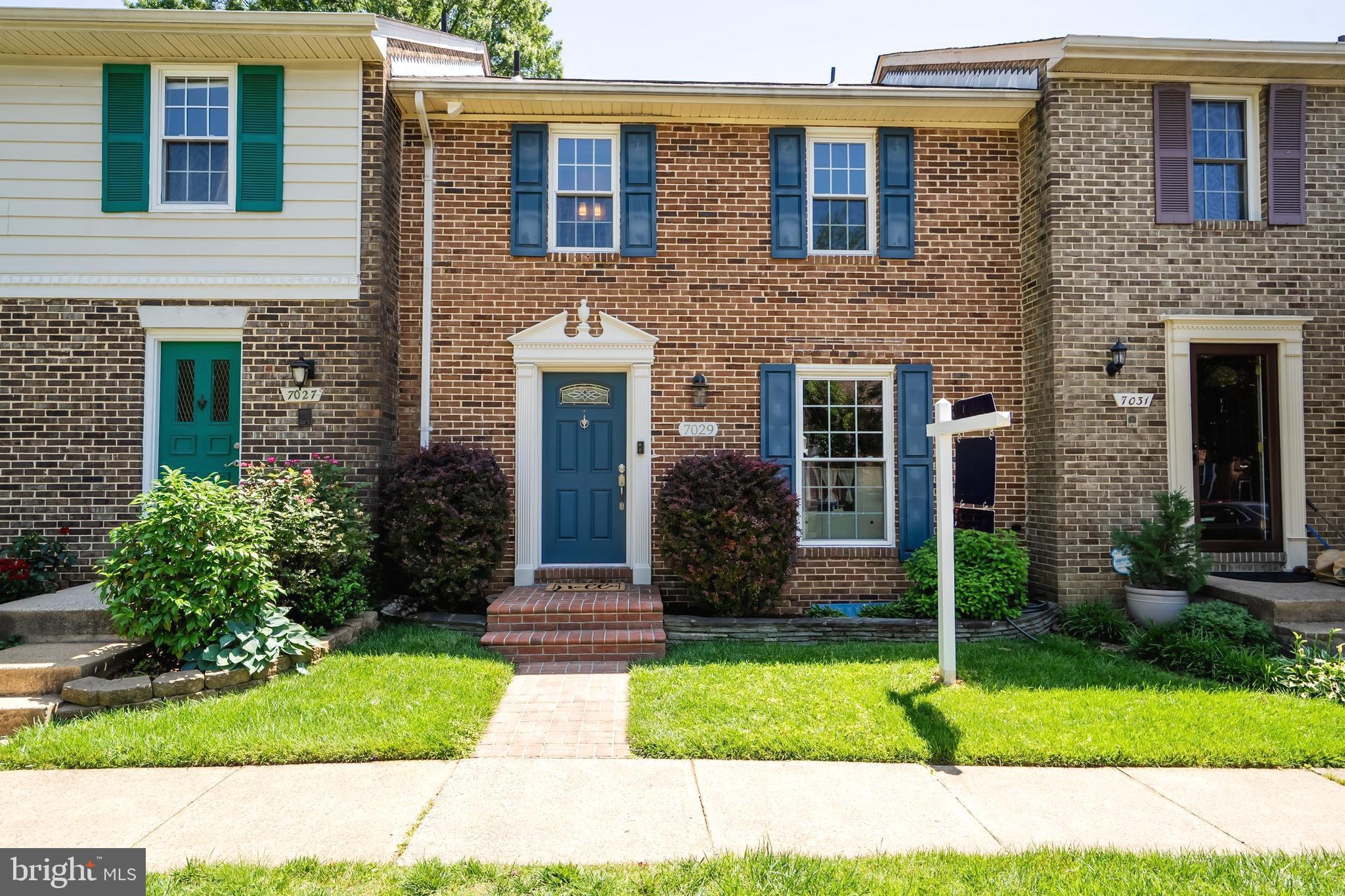 7029 LEEWOOD FOREST DRIVE