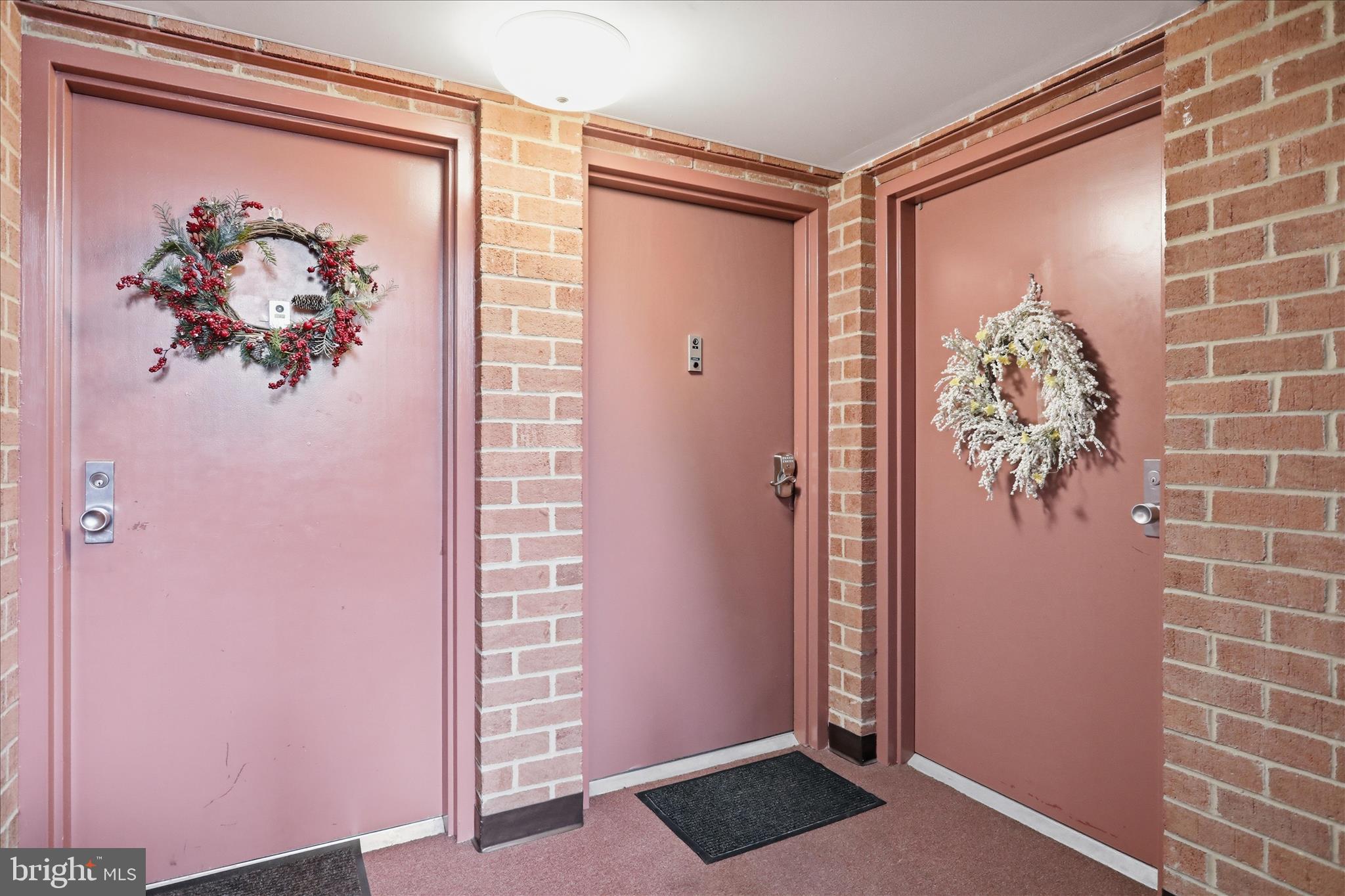 1635 EDGEWOOD PLACE 3 3