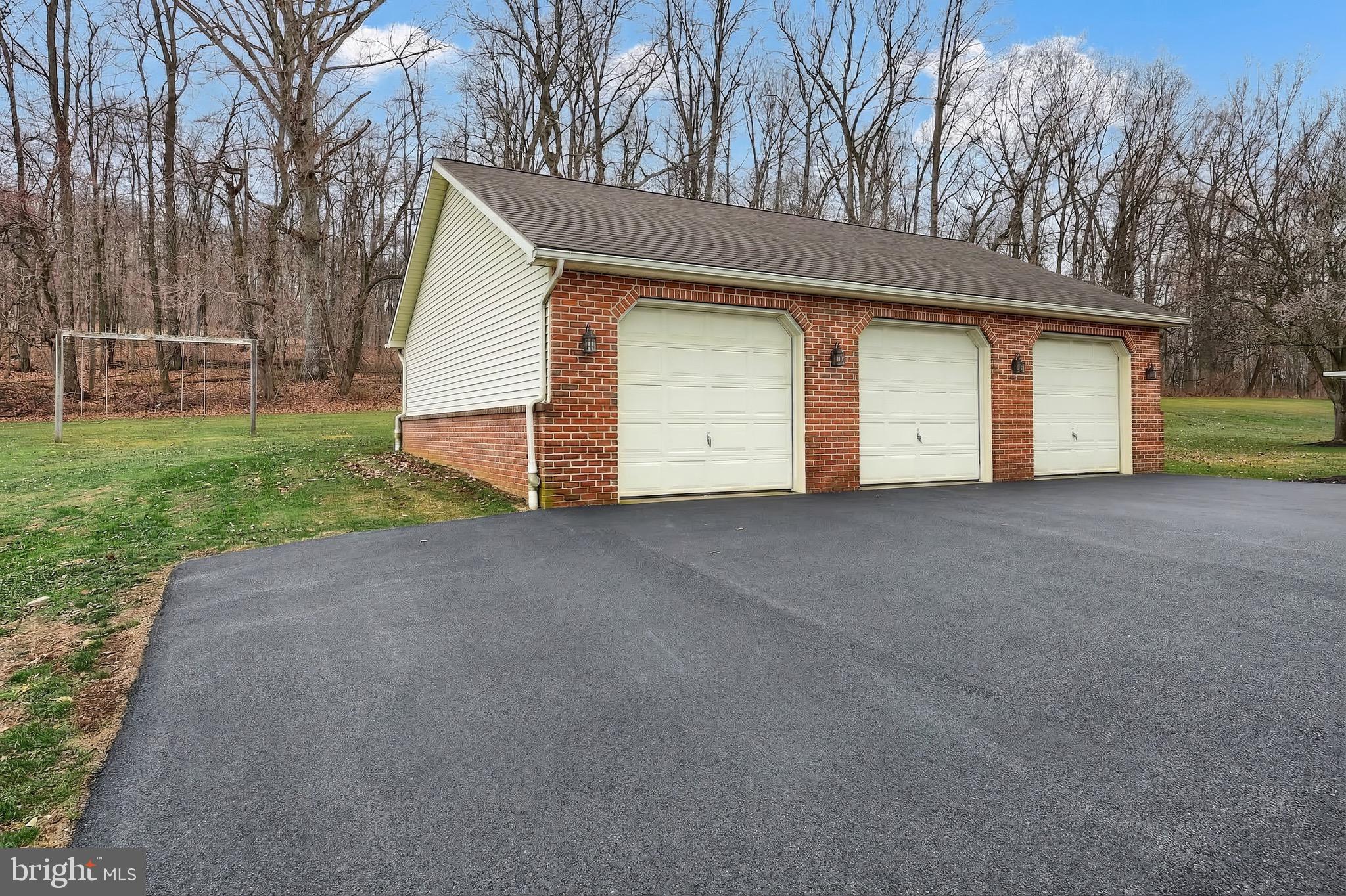 WINDSOR - Residential