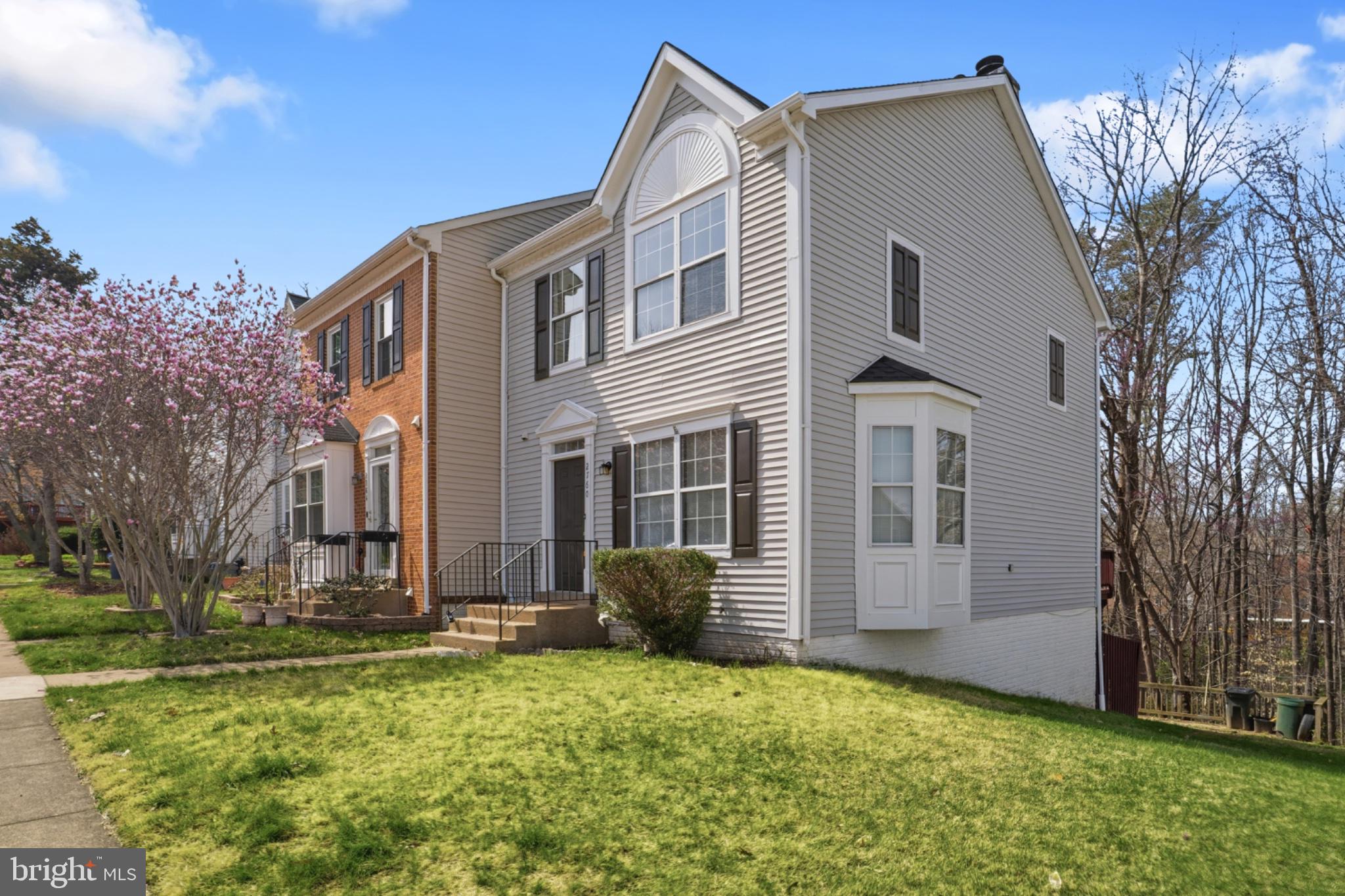 RIVER OAKS - Residential