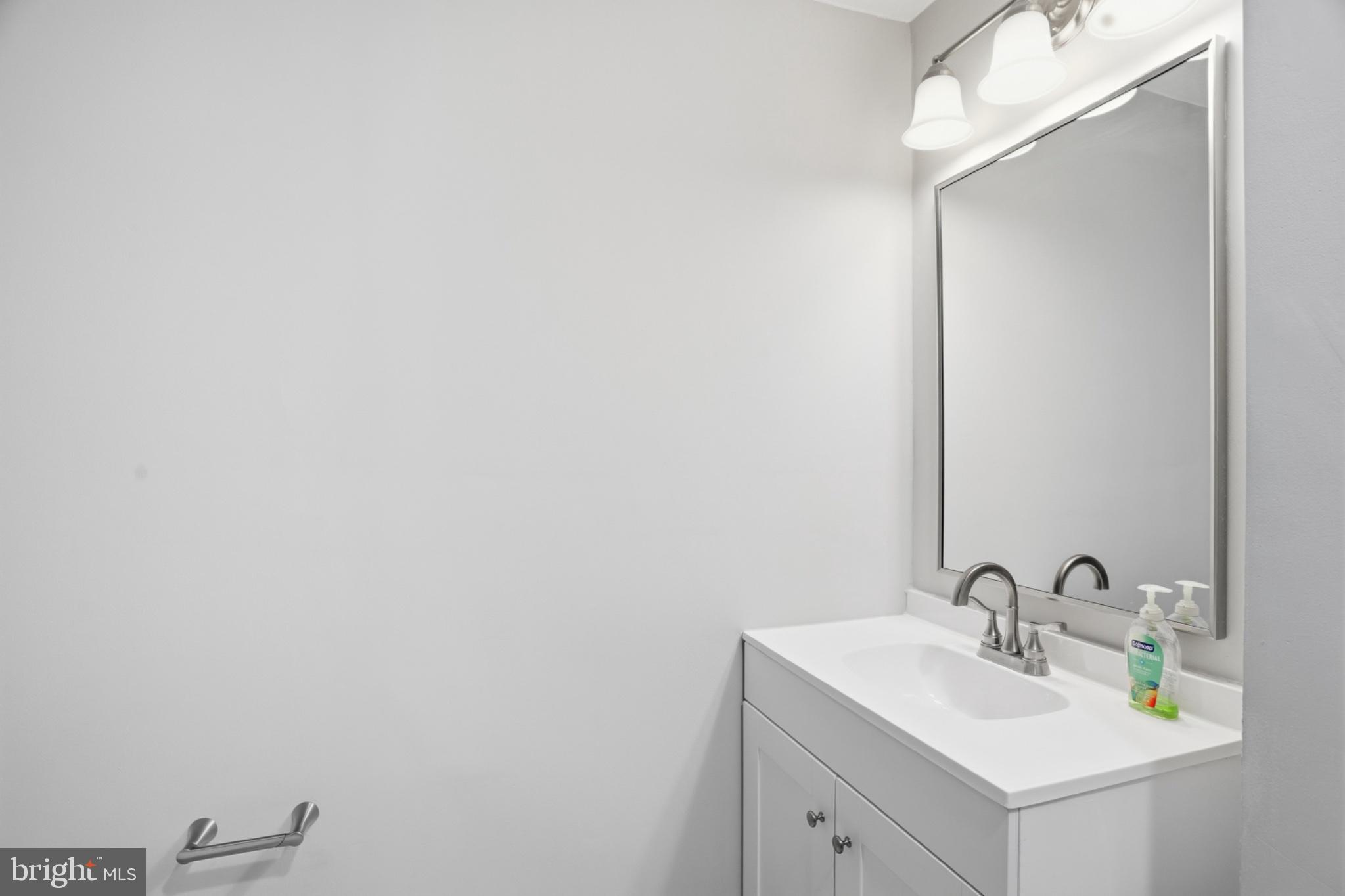 RIVER OAKS - Residential