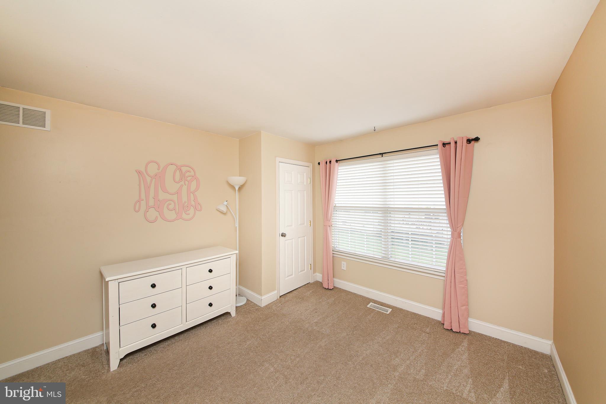 THE PINES AT PENNR - Residential